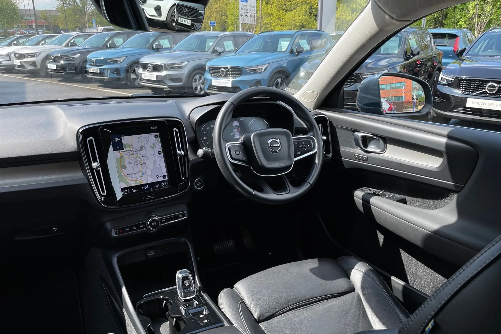 Volvo XC40 thumbnail image number 32