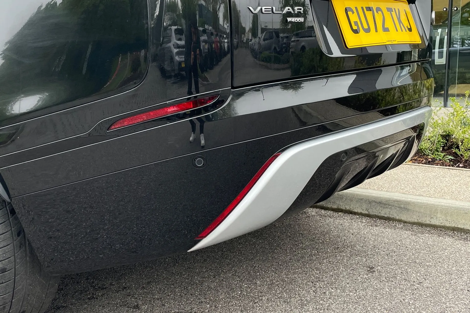 LAND ROVER RANGE ROVER VELAR thumbnail image number 31