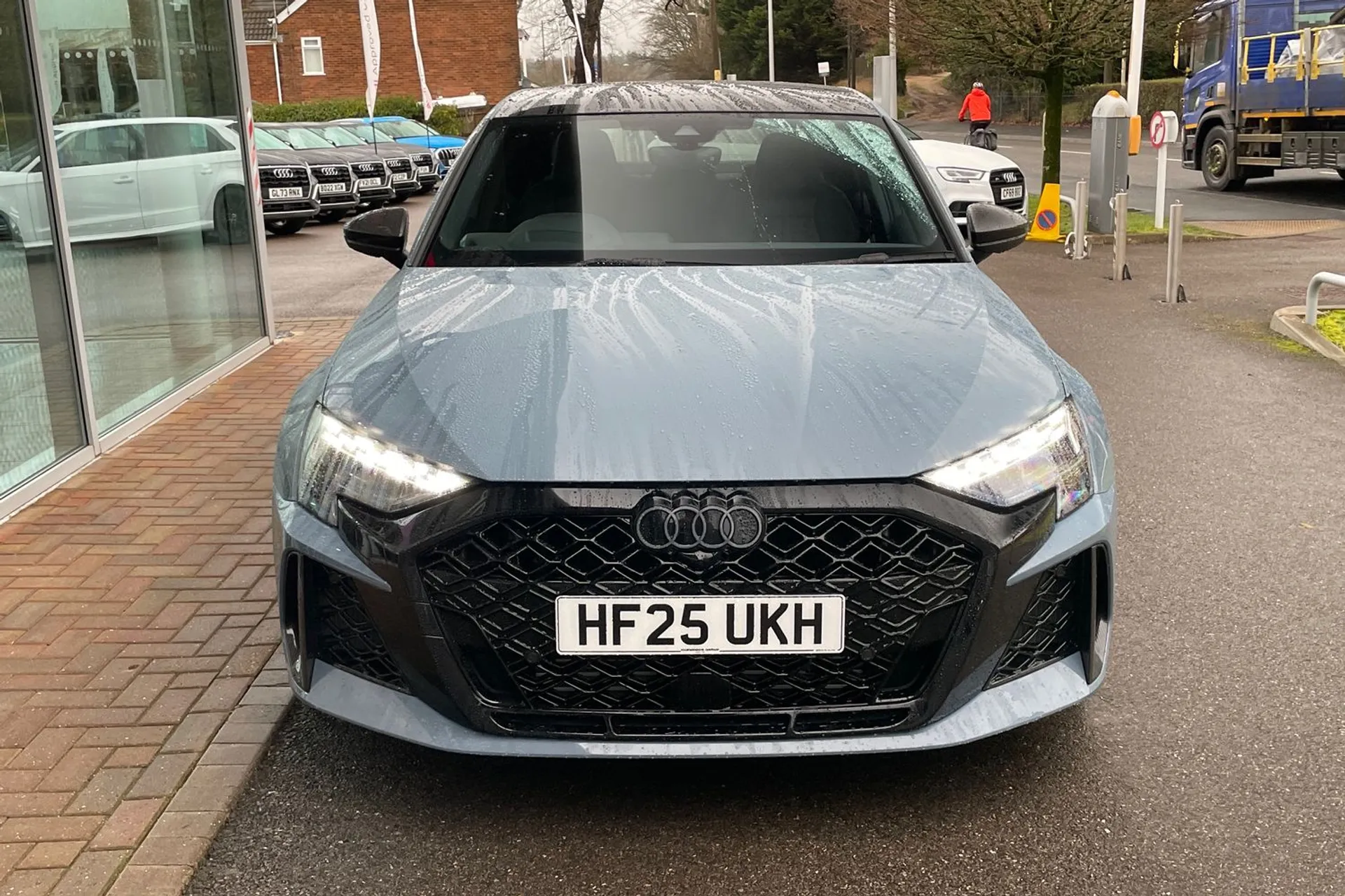 Audi RS3 thumbnail image number 11