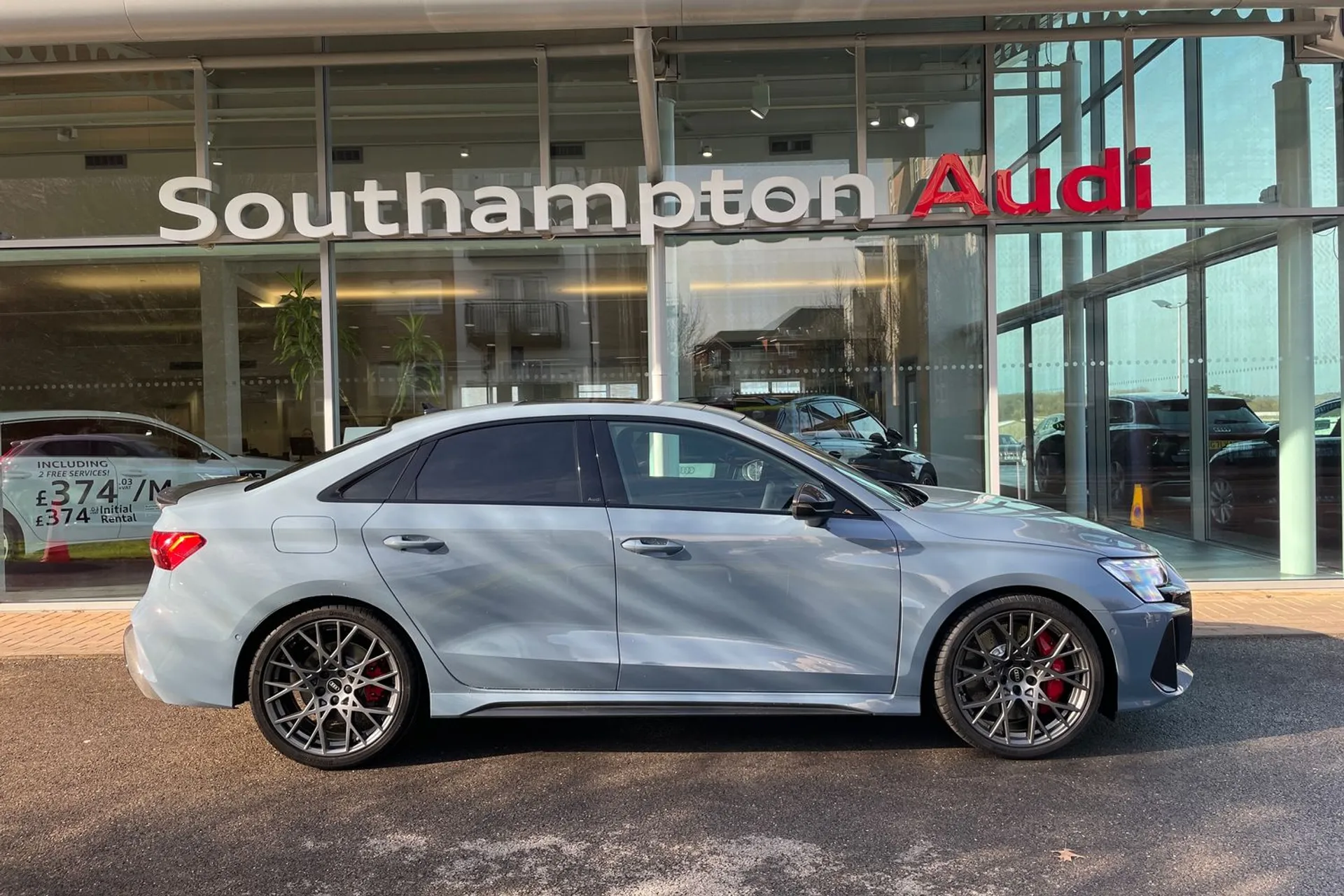 Audi RS3 thumbnail image number 2