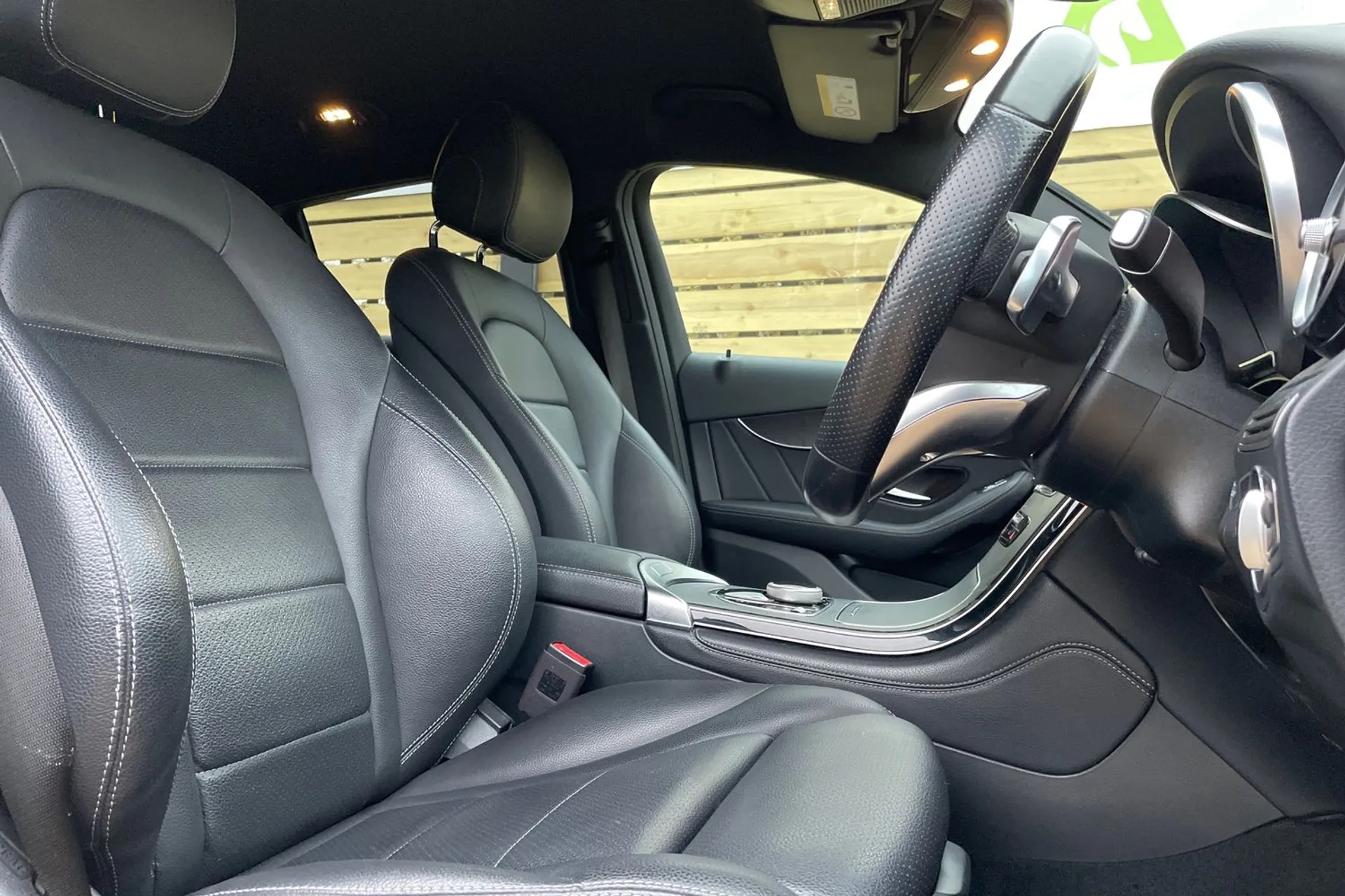 MERCEDES-BENZ GLC COUPE thumbnail image number 26
