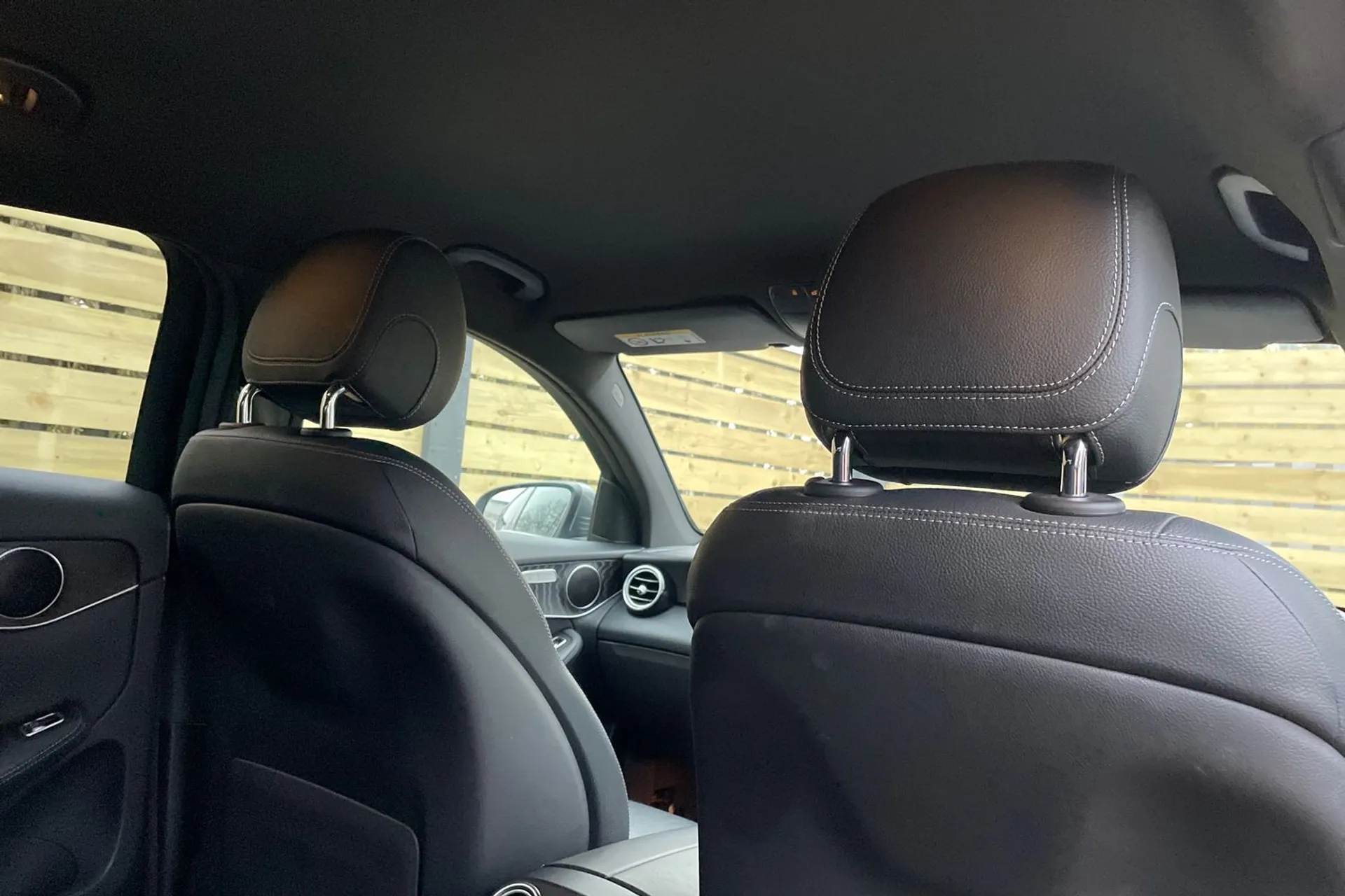 MERCEDES-BENZ GLC COUPE thumbnail image number 24