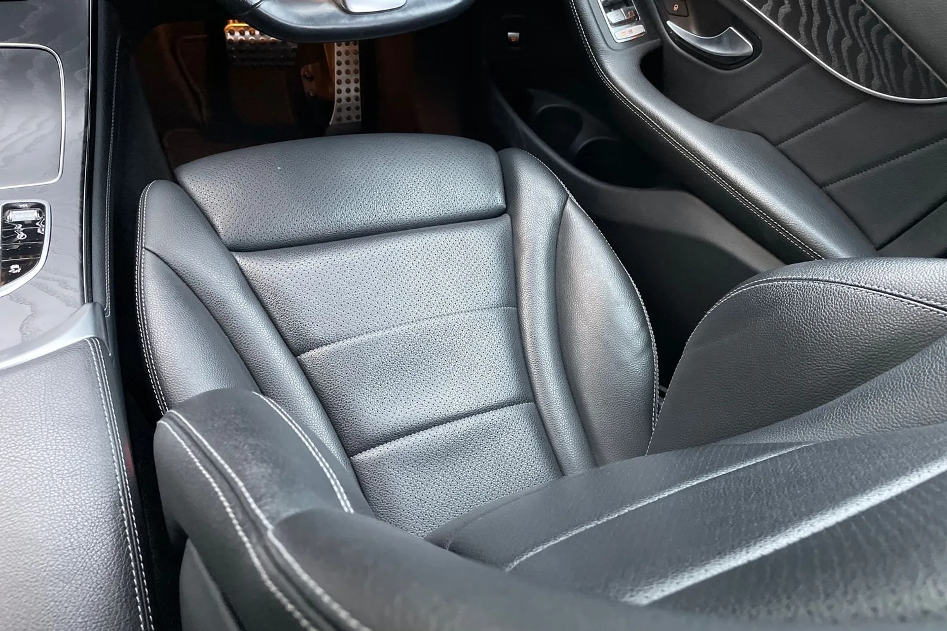 MERCEDES-BENZ GLC COUPE thumbnail image number 35