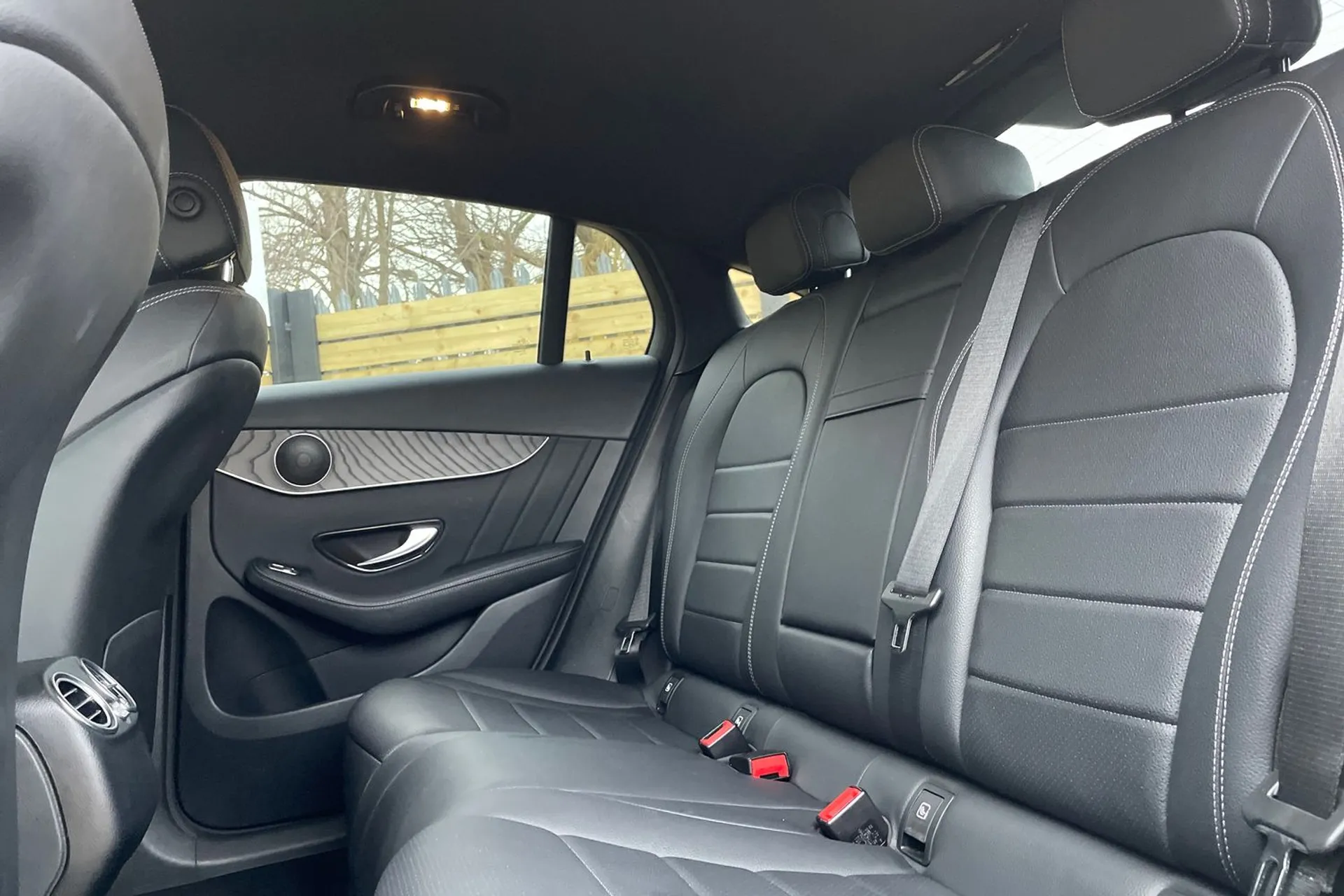 MERCEDES-BENZ GLC COUPE thumbnail image number 31