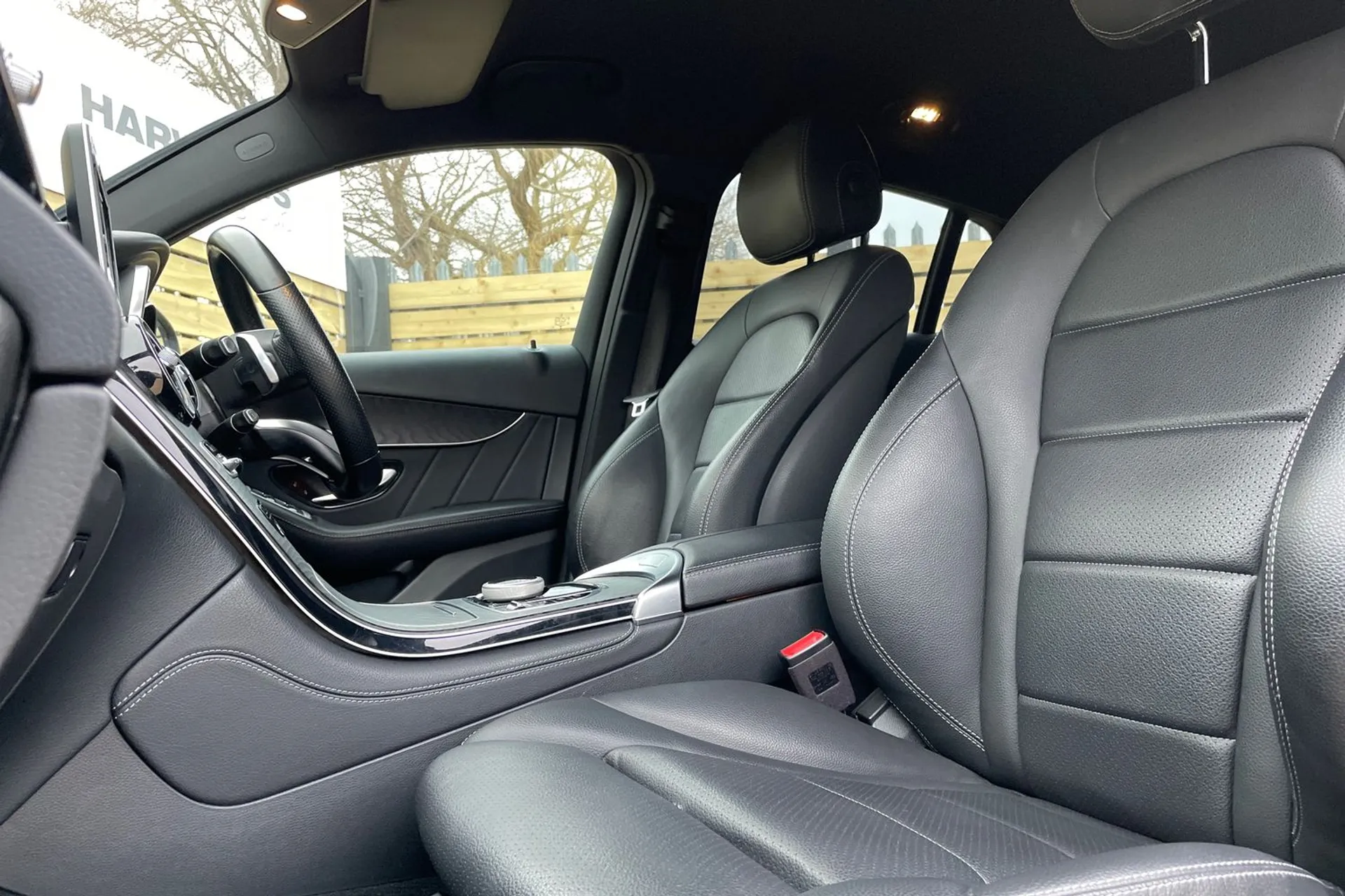 MERCEDES-BENZ GLC COUPE thumbnail image number 29