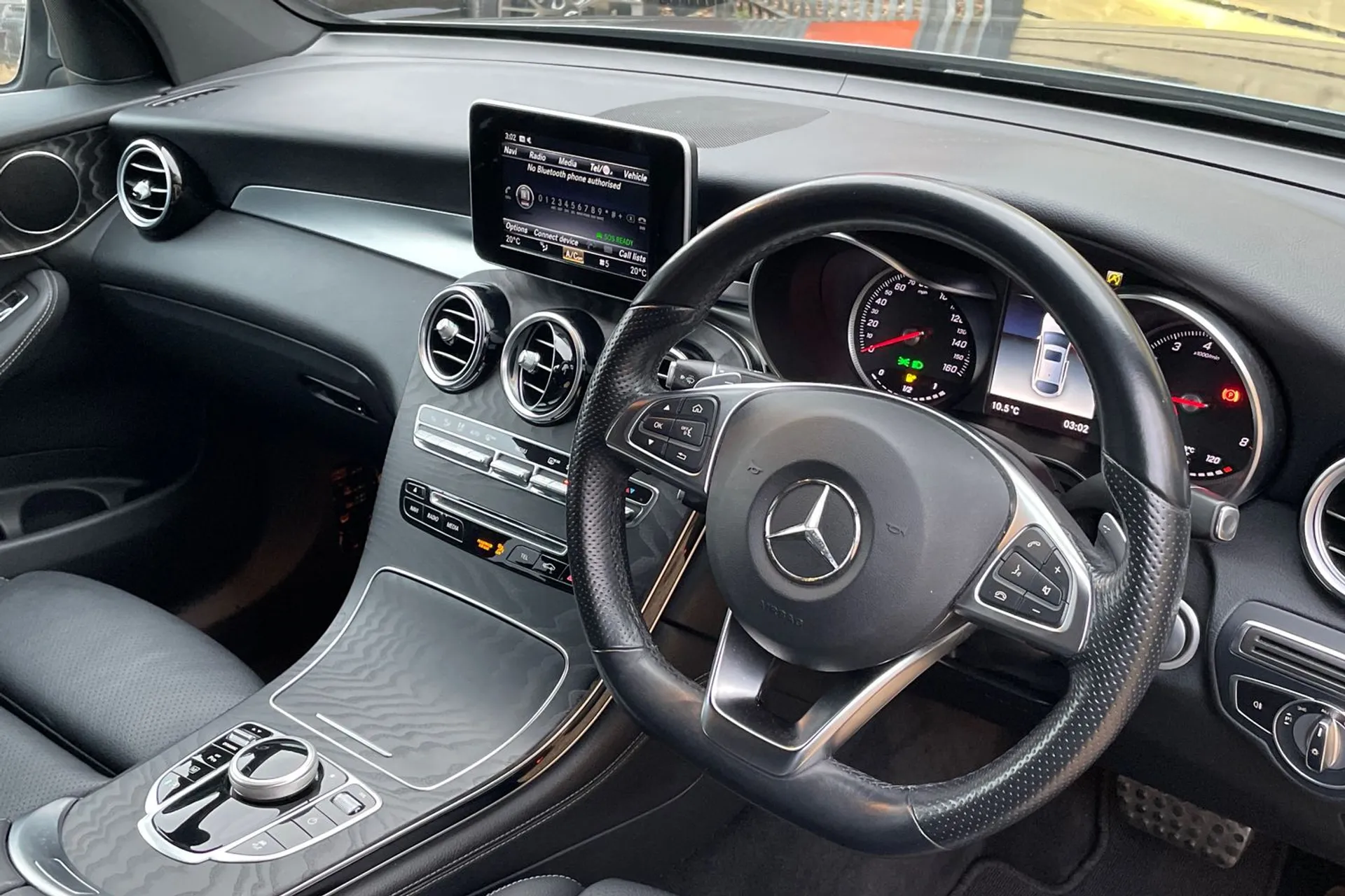 MERCEDES-BENZ GLC COUPE thumbnail image number 27