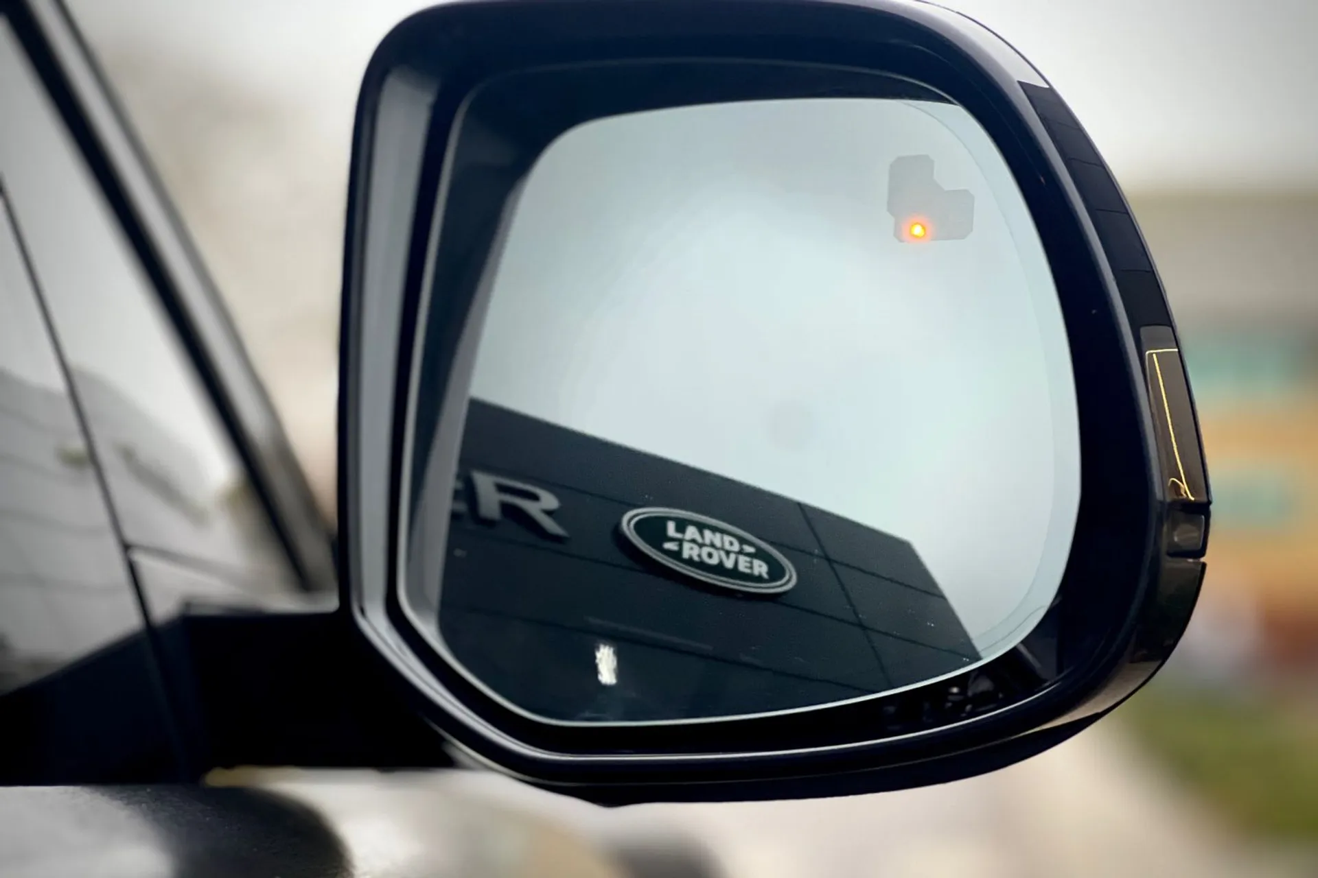 LAND ROVER RANGE ROVER thumbnail image number 11