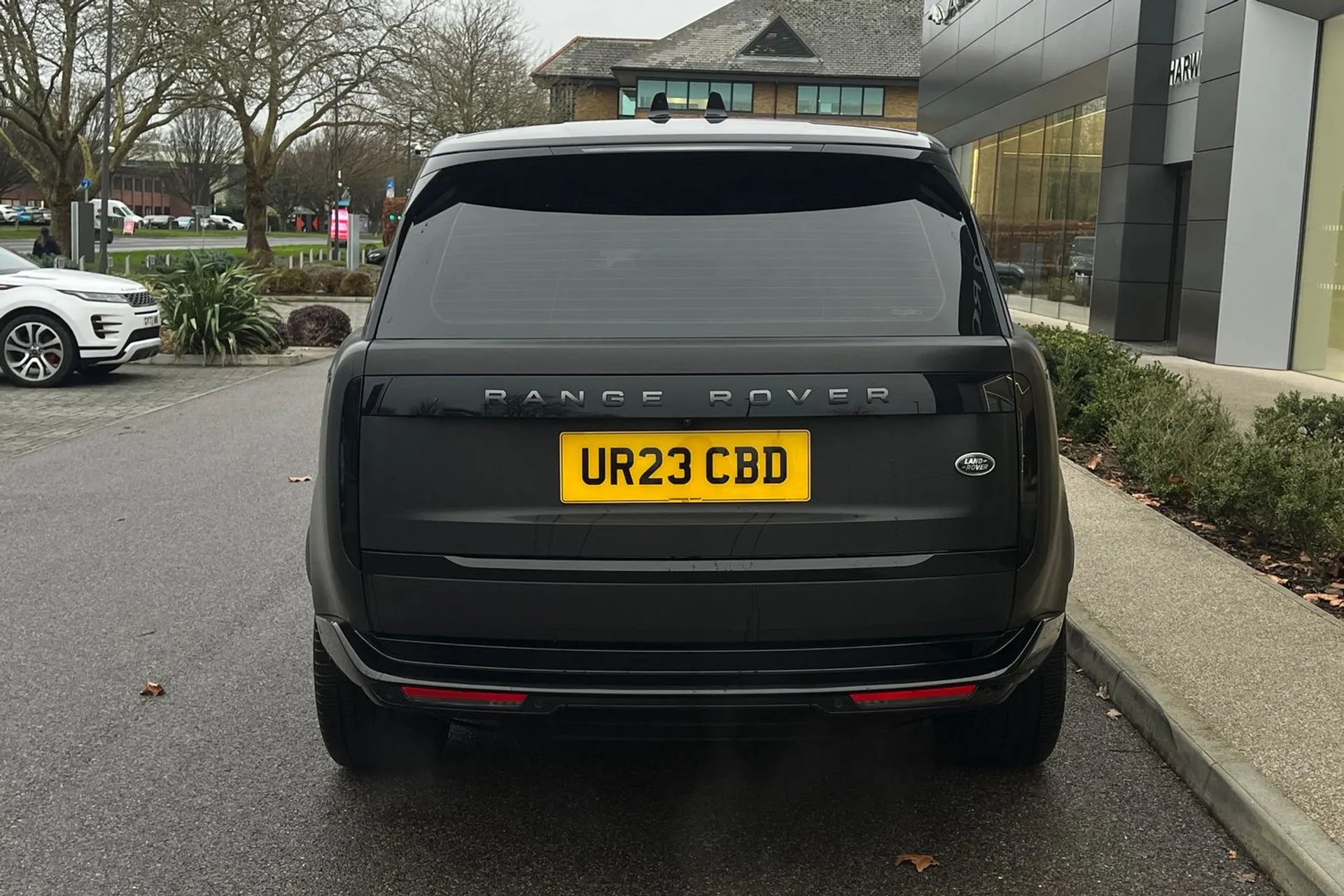 LAND ROVER RANGE ROVER thumbnail image number 13