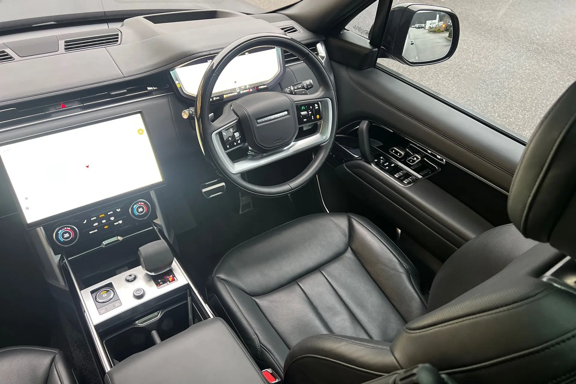 LAND ROVER RANGE ROVER thumbnail image number 31