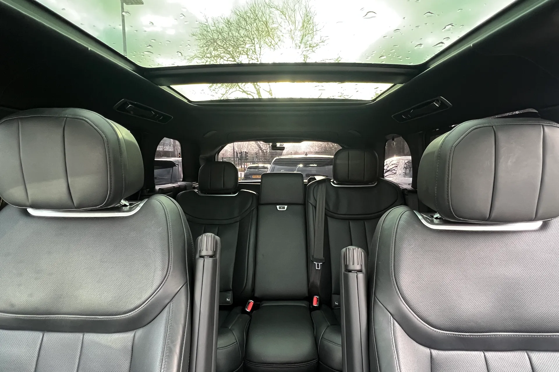 LAND ROVER RANGE ROVER thumbnail image number 38