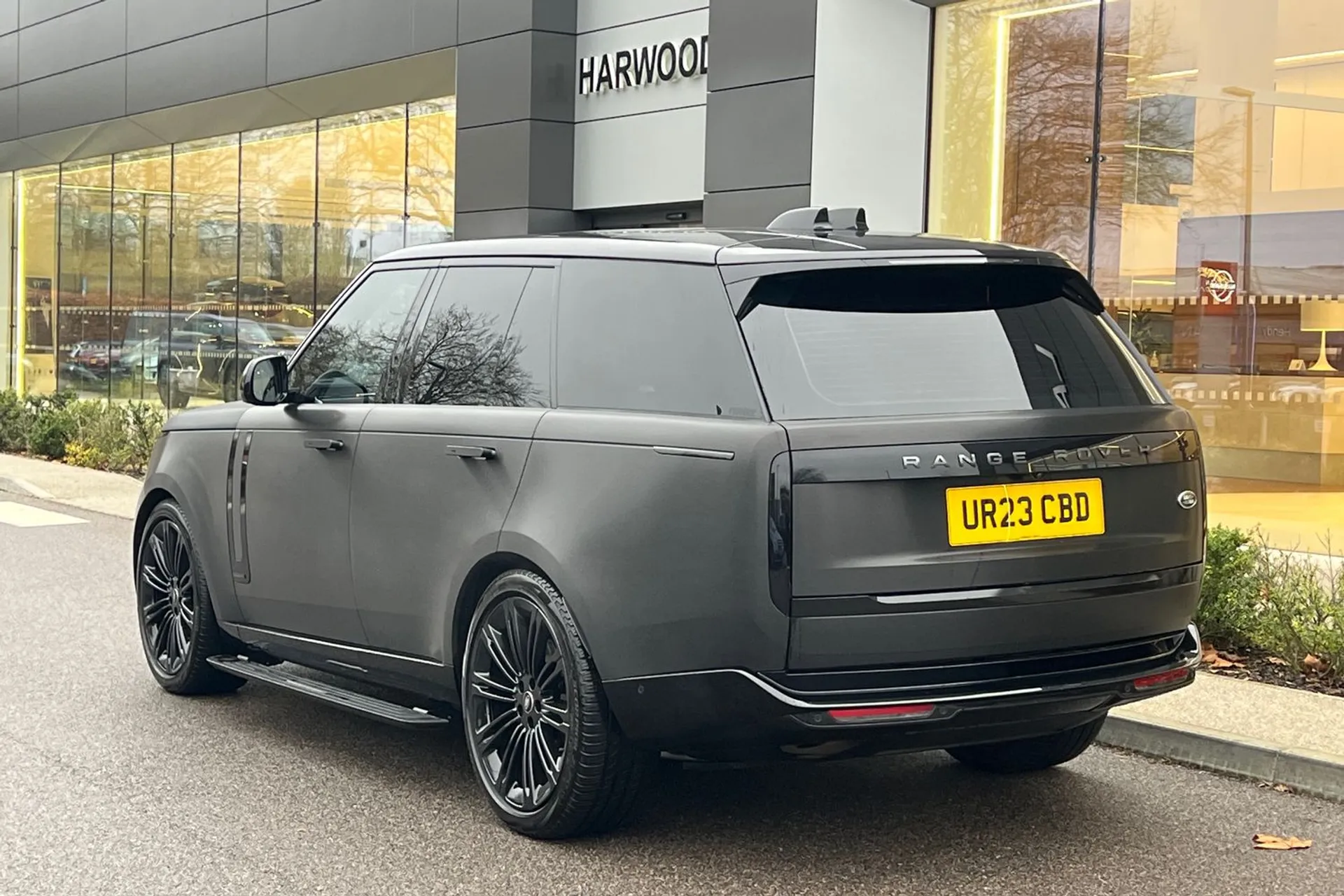 LAND ROVER RANGE ROVER thumbnail image number 14