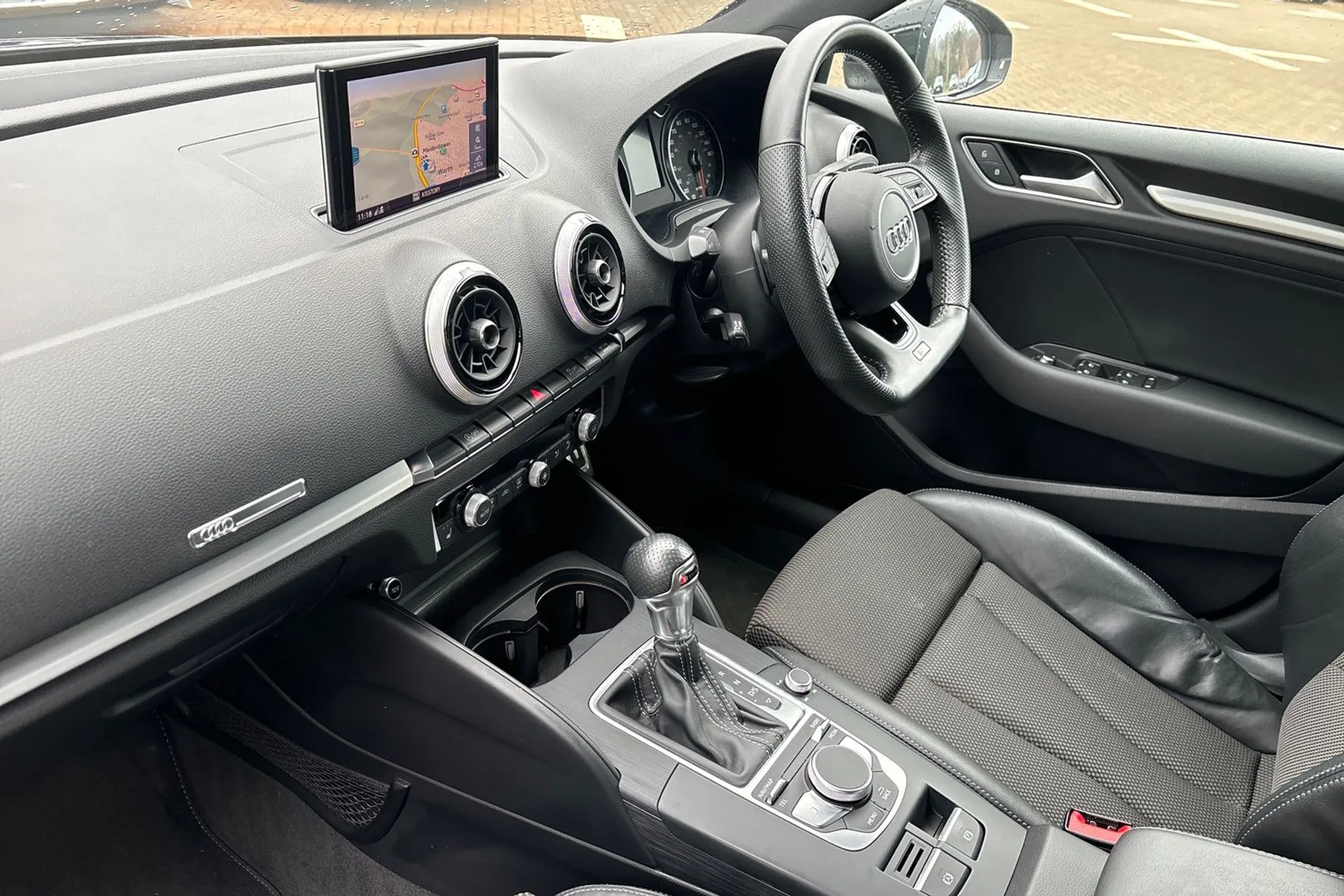 Audi A3 thumbnail image number 26
