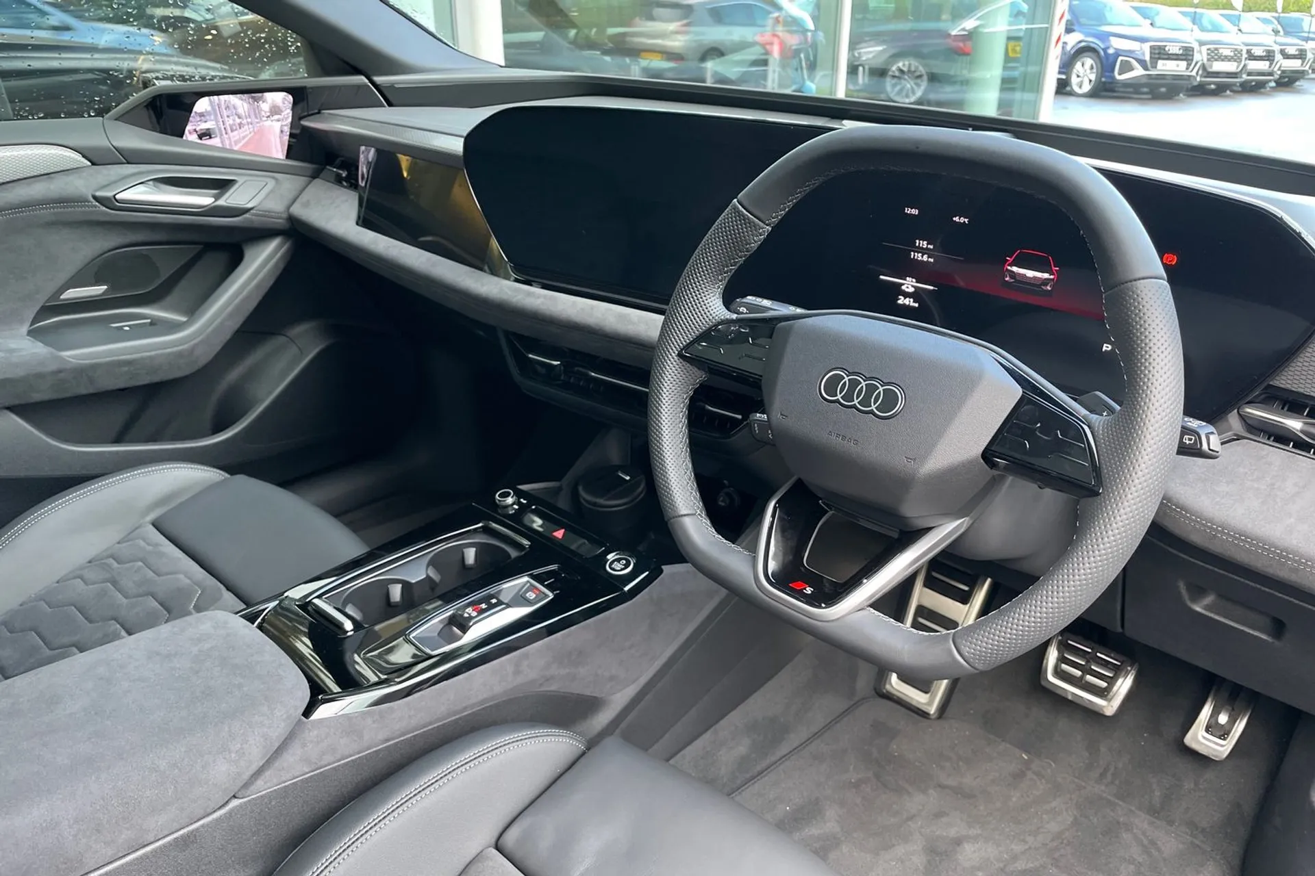 Audi A6 thumbnail image number 25