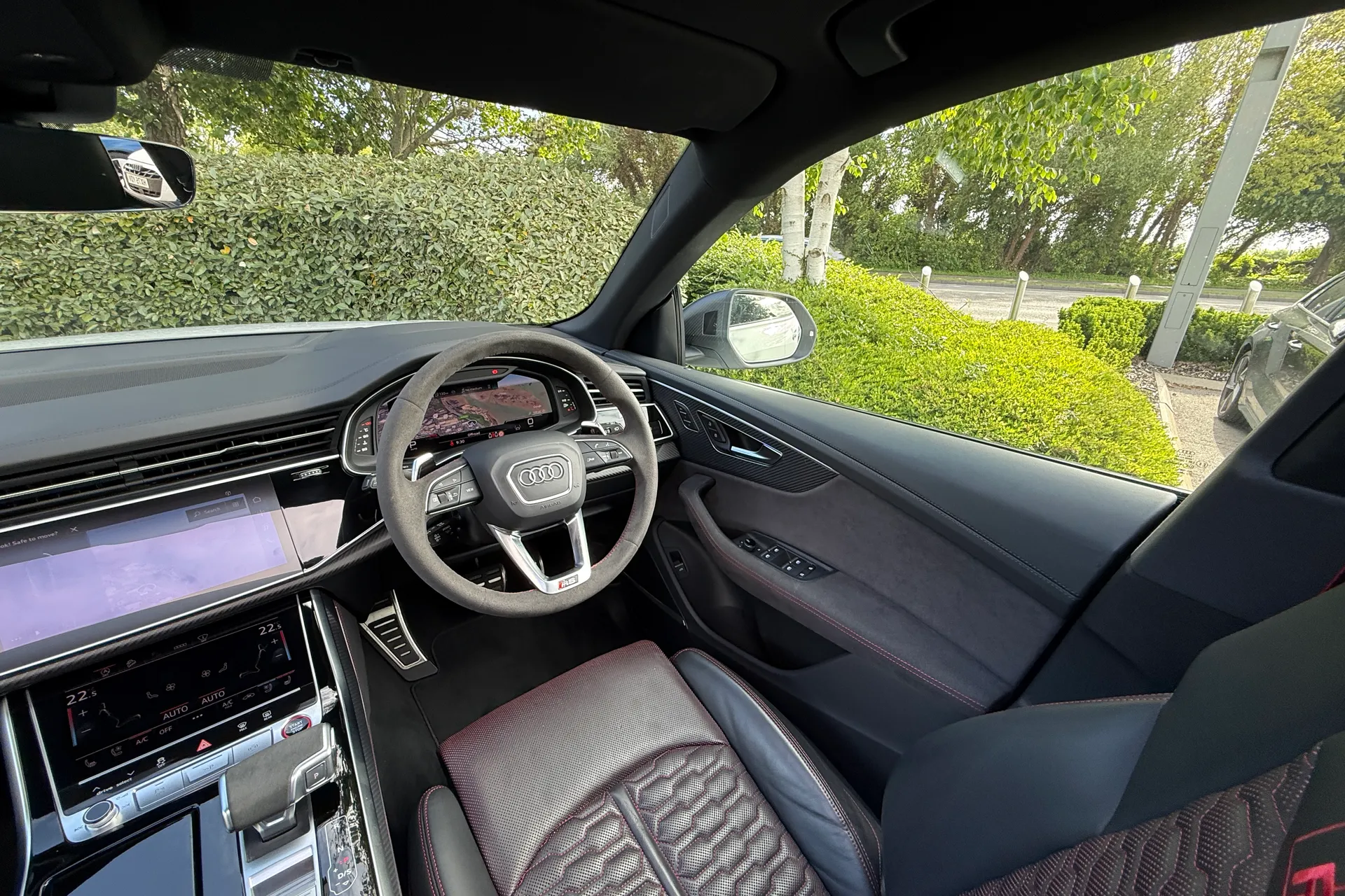 Audi RS Q8 thumbnail image number 68