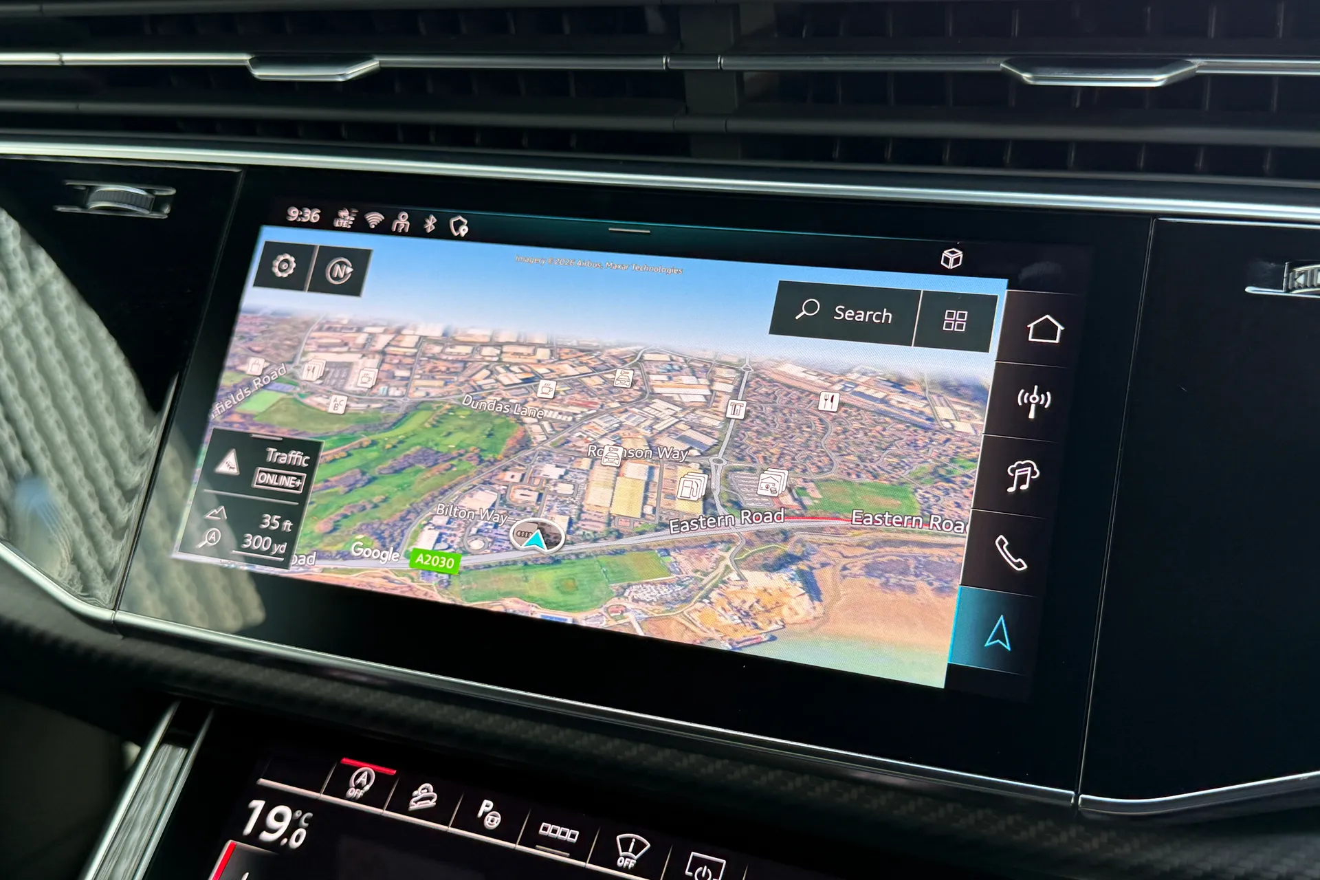Audi RS Q8 thumbnail image number 45