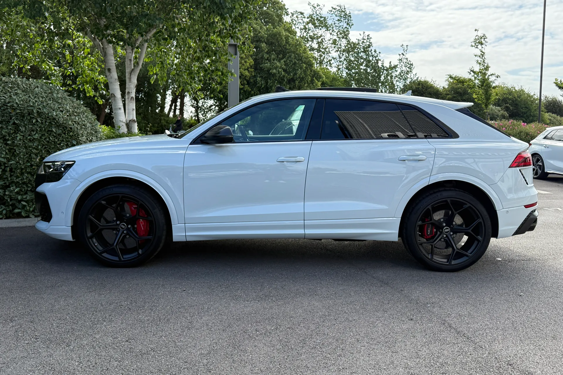 Audi RS Q8 thumbnail image number 14