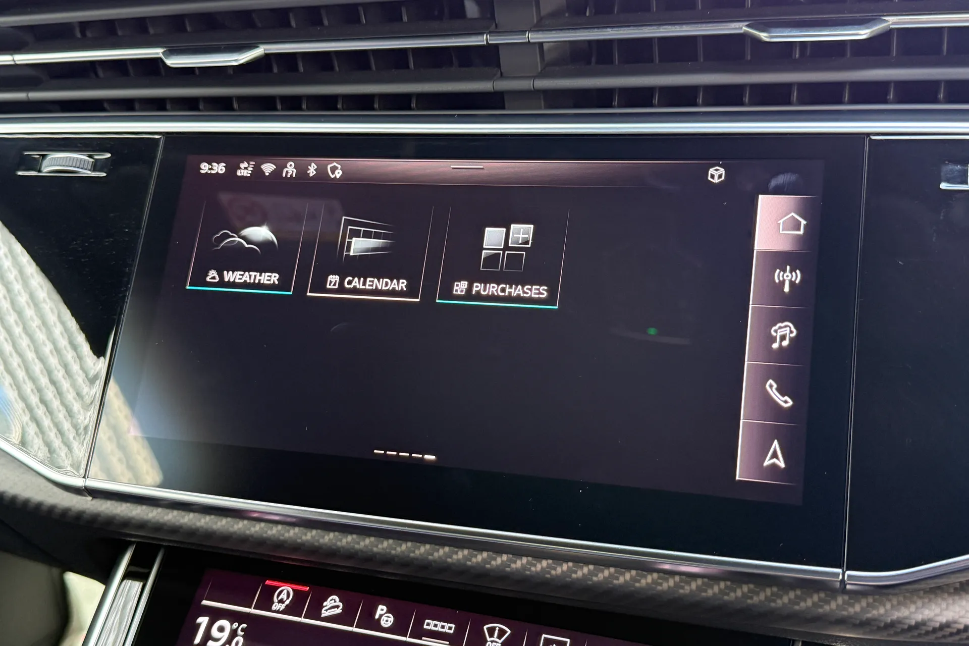 Audi RS Q8 thumbnail image number 47