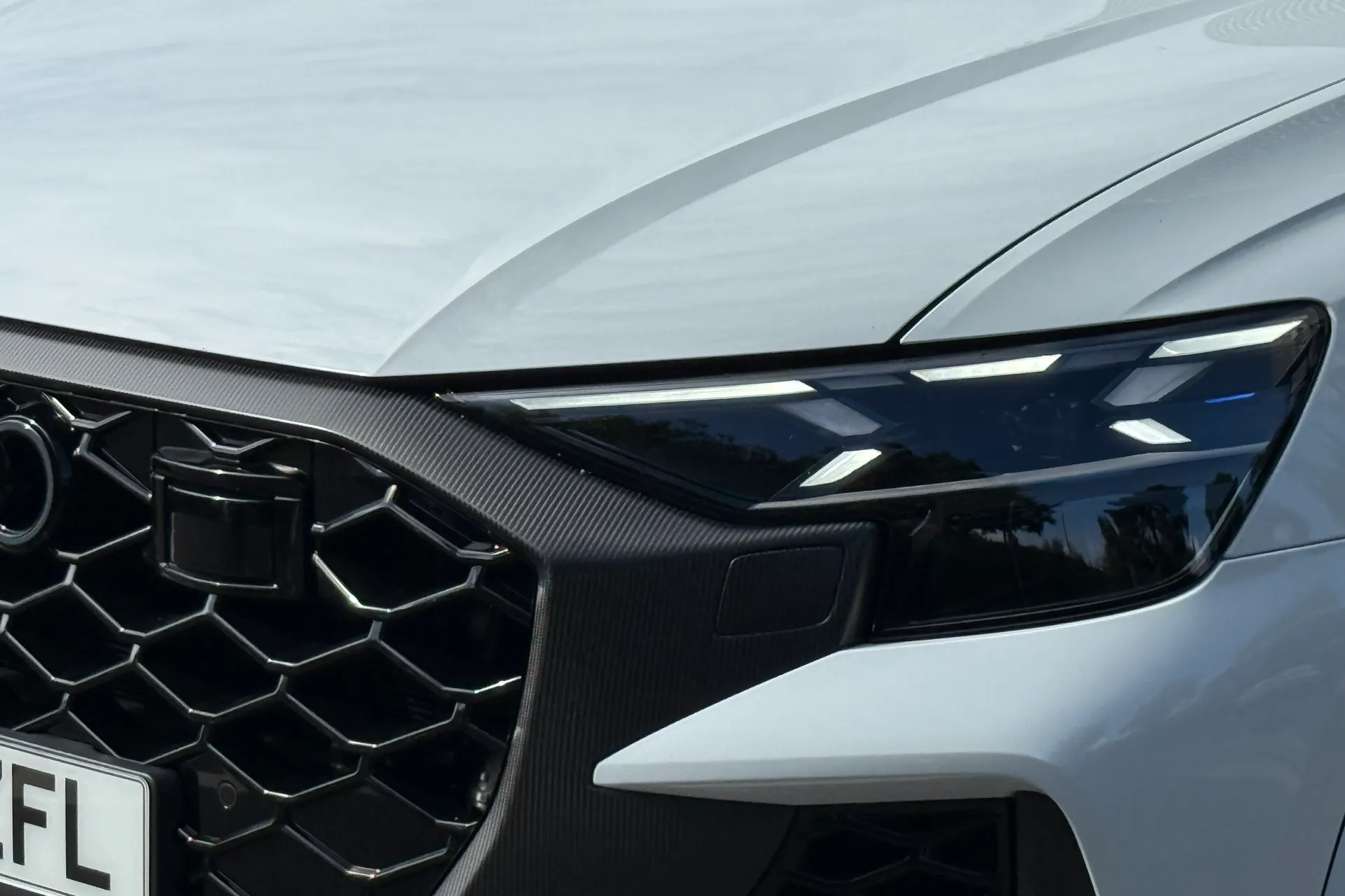 Audi RS Q8 thumbnail image number 37