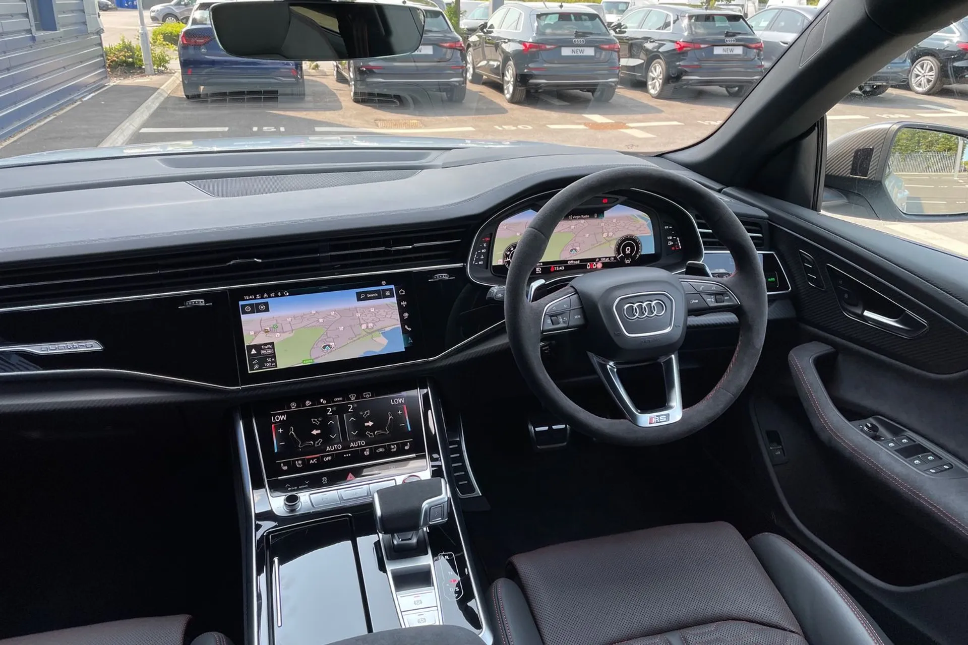 Audi RS Q8 thumbnail image number 35