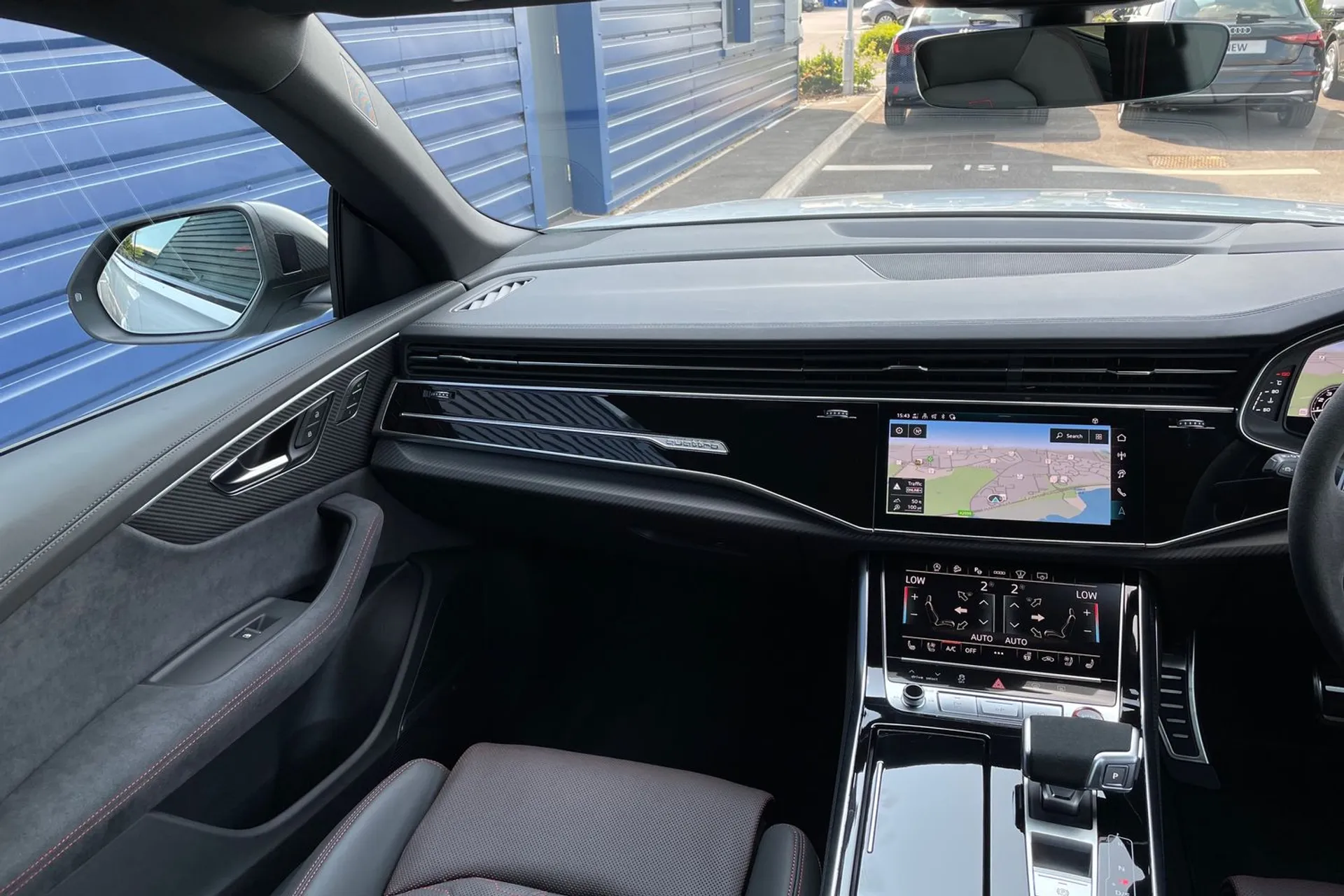 Audi RS Q8 thumbnail image number 34