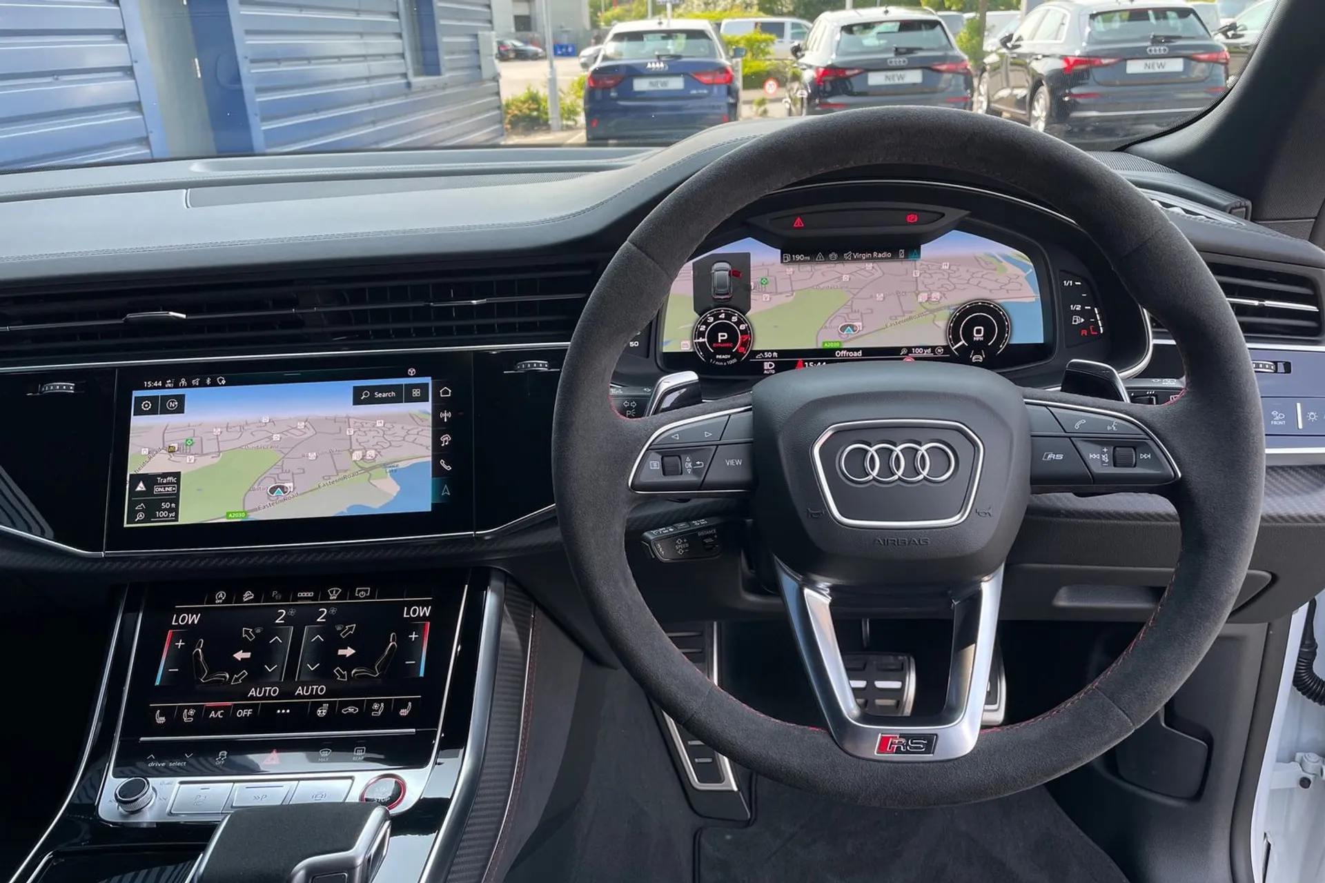 Audi RS Q8 thumbnail image number 36
