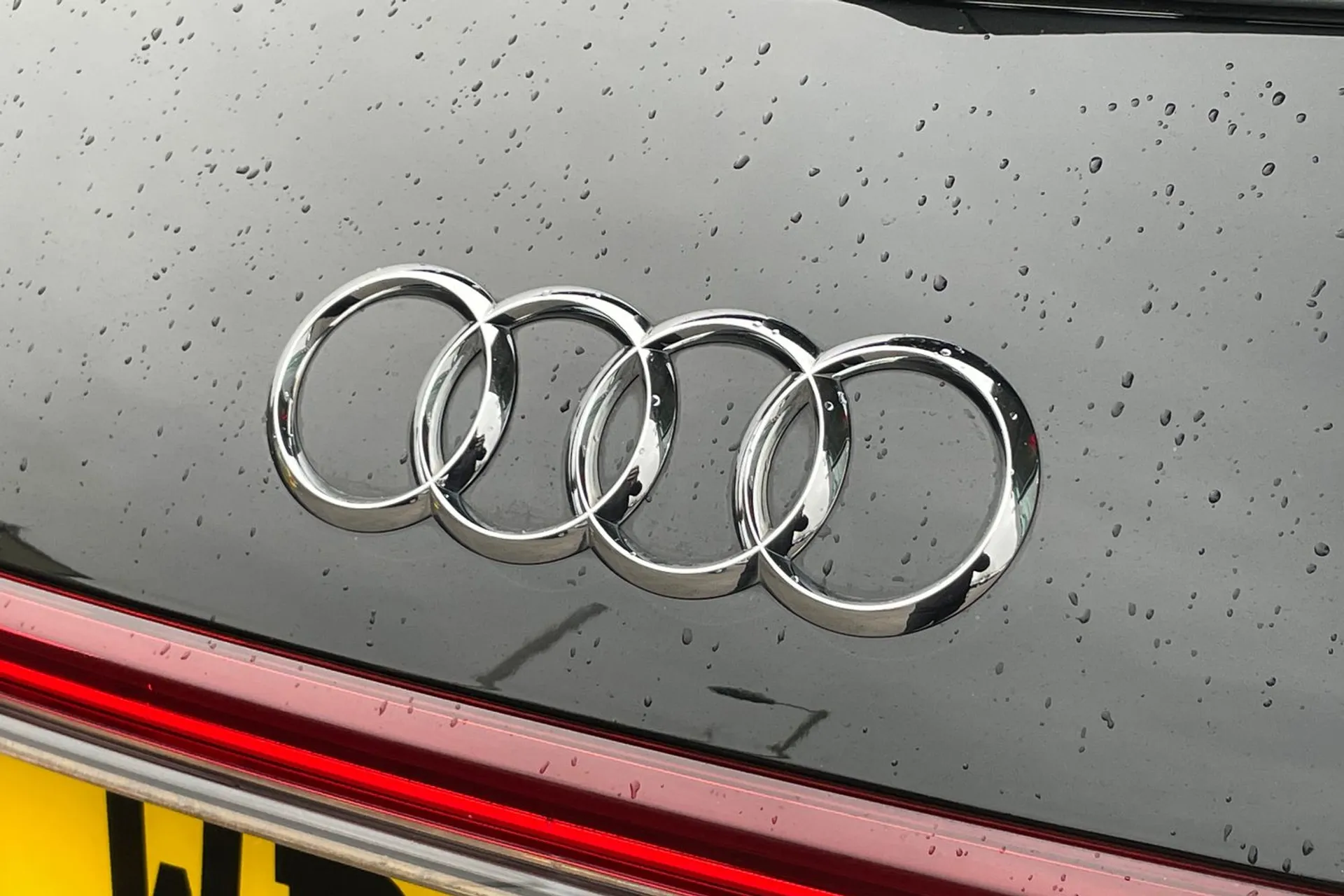 Audi Q4 thumbnail image number 50