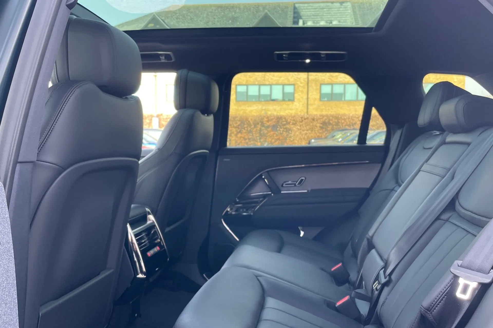 LAND ROVER RANGE ROVER SPORT thumbnail image number 43