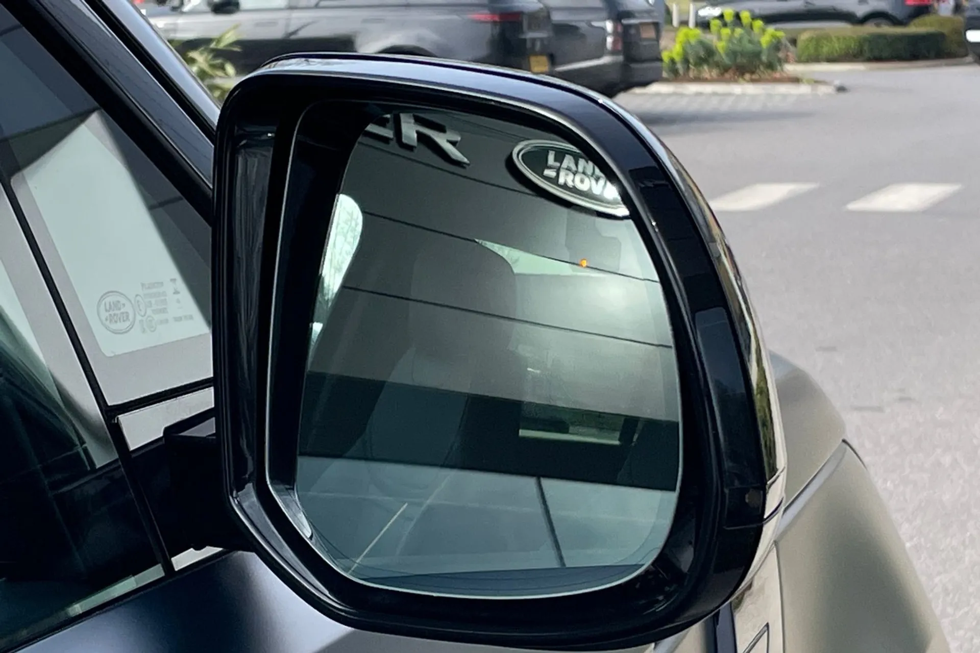 LAND ROVER RANGE ROVER SPORT thumbnail image number 11