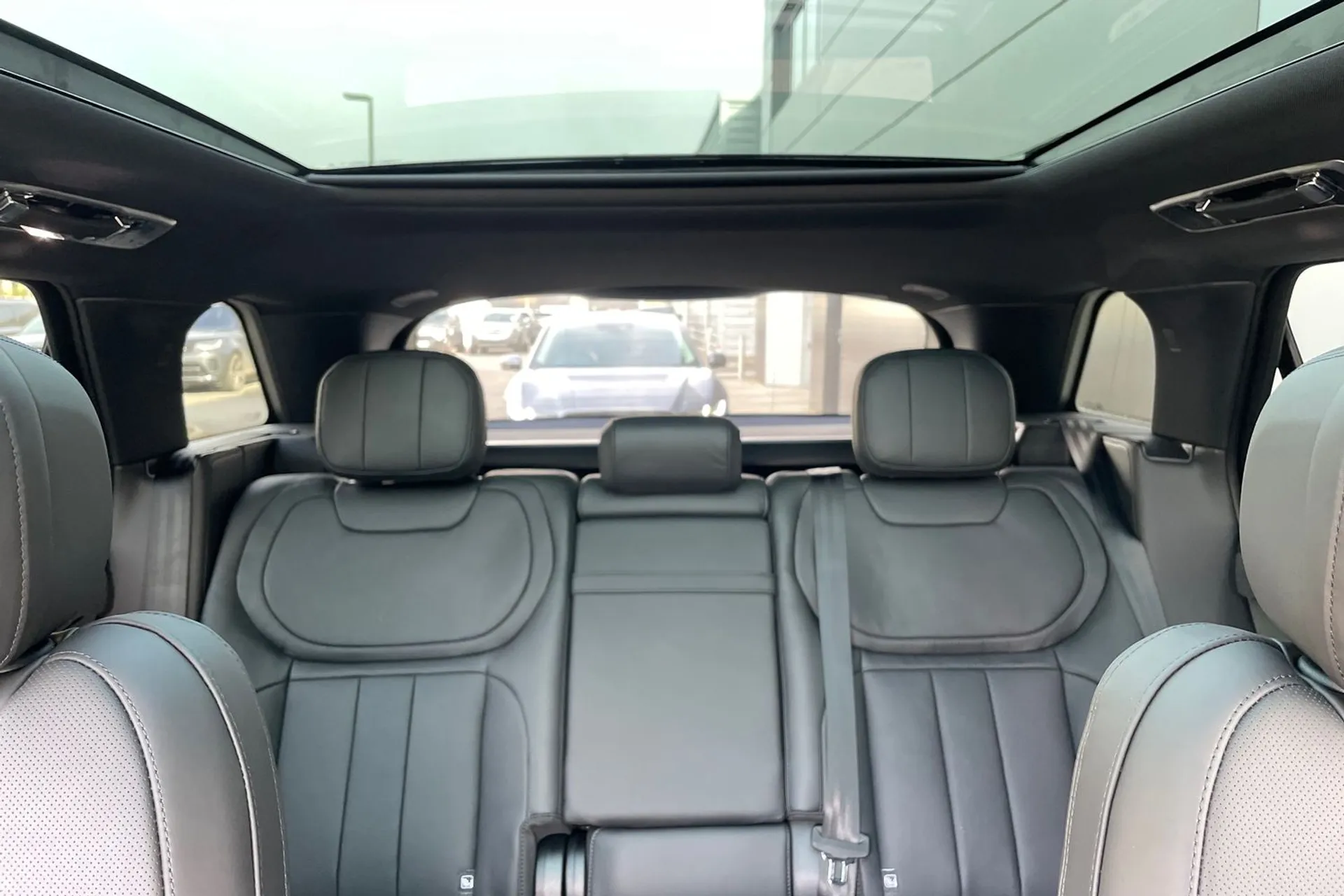 LAND ROVER RANGE ROVER SPORT thumbnail image number 38