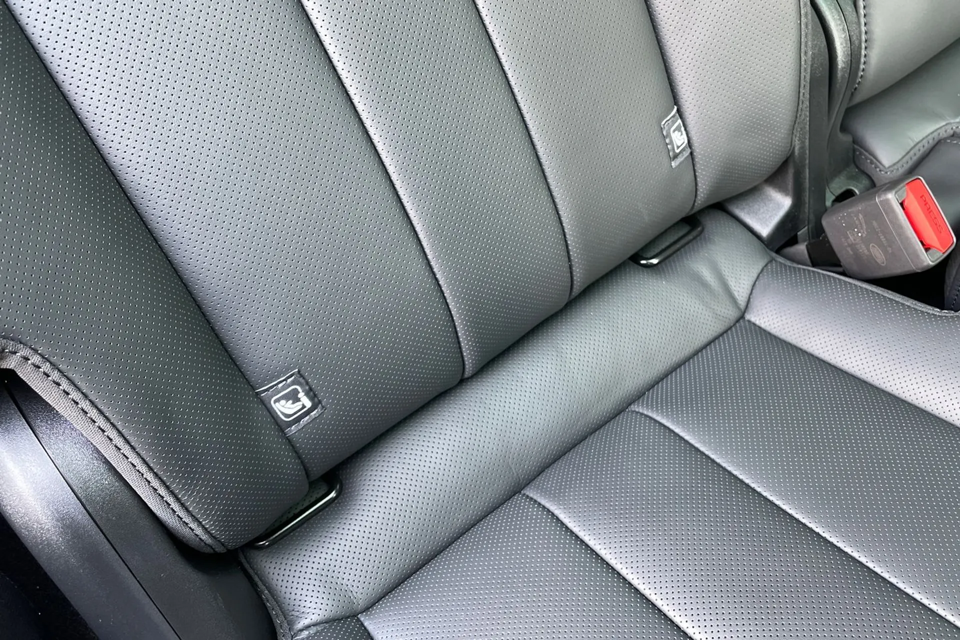 LAND ROVER RANGE ROVER SPORT thumbnail image number 36