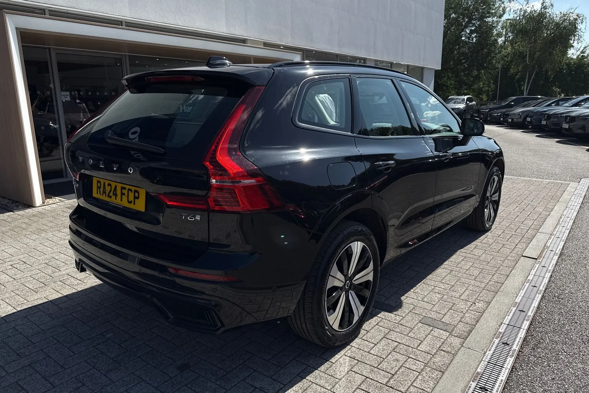 Volvo XC60 thumbnail image number 7