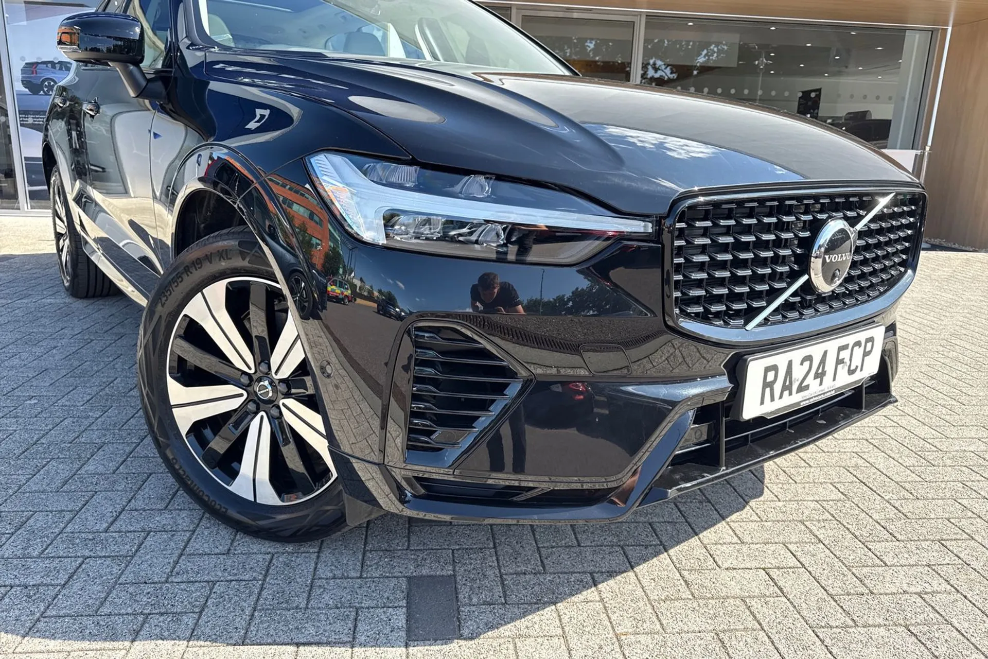 Volvo XC60 thumbnail image number 6