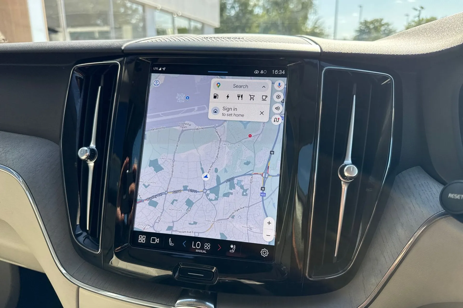 Volvo XC60 thumbnail image number 37