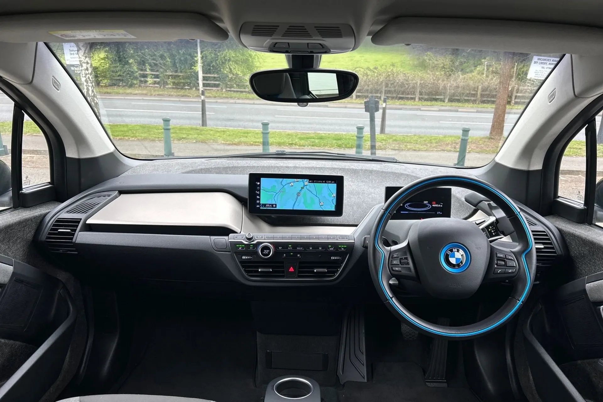 BMW I3 thumbnail image number 3