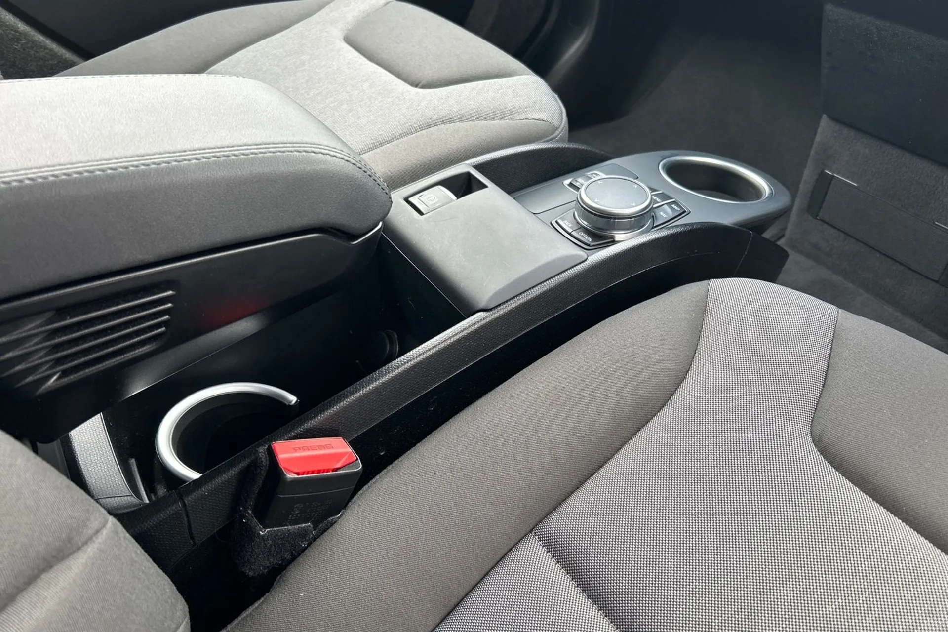 BMW I3 thumbnail image number 47