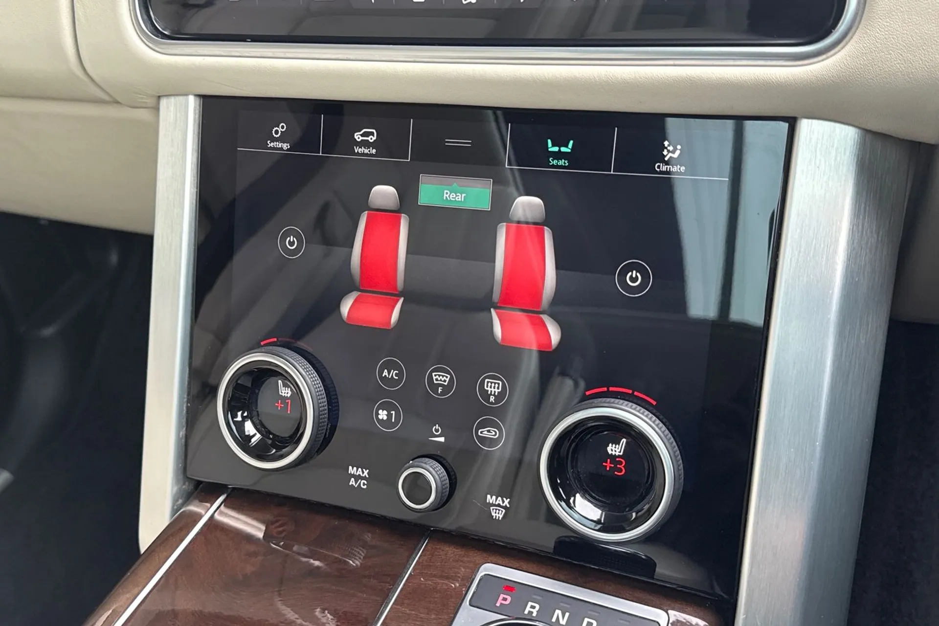 LAND ROVER RANGE ROVER thumbnail image number 41