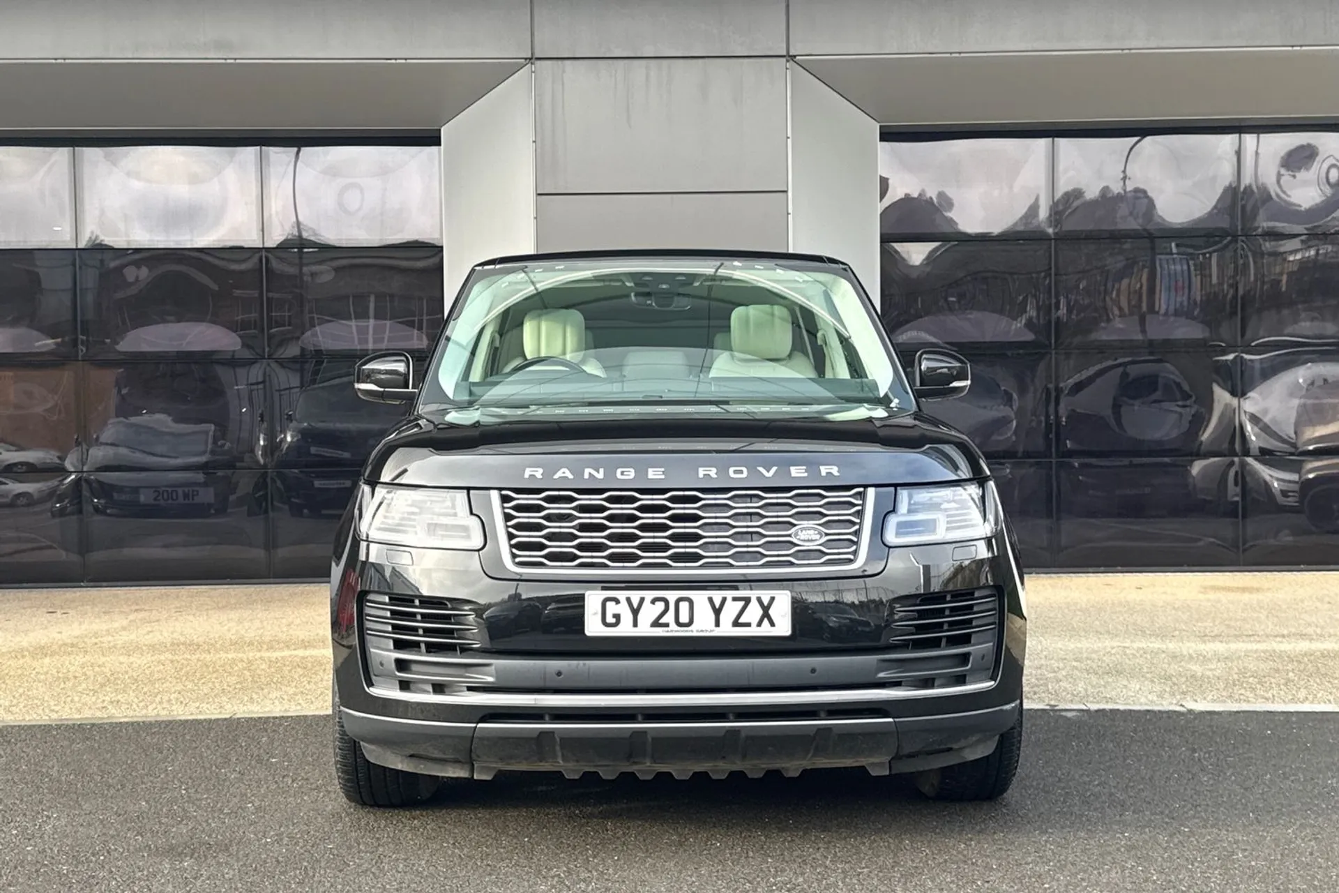 LAND ROVER RANGE ROVER thumbnail image number 10