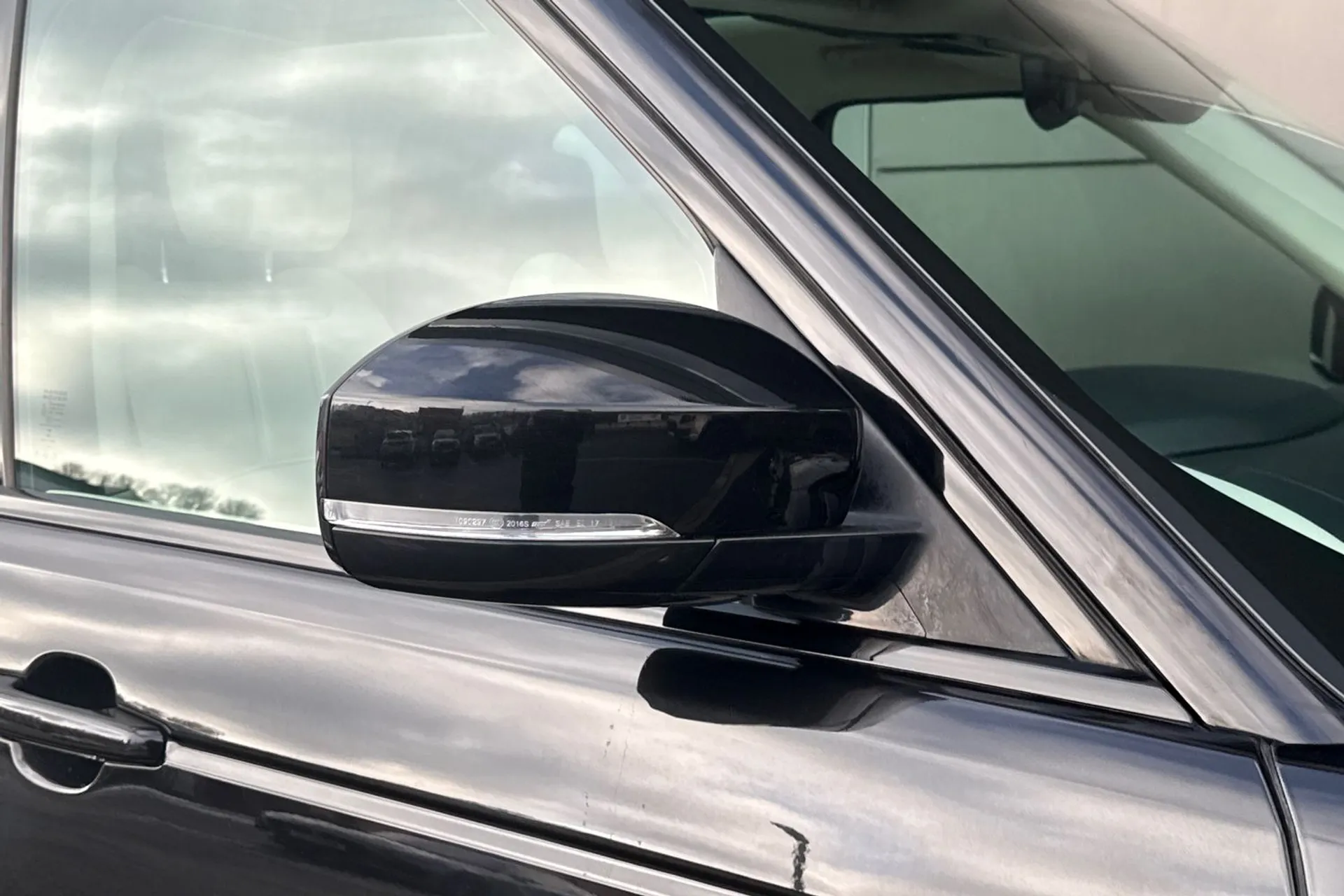 LAND ROVER RANGE ROVER thumbnail image number 35