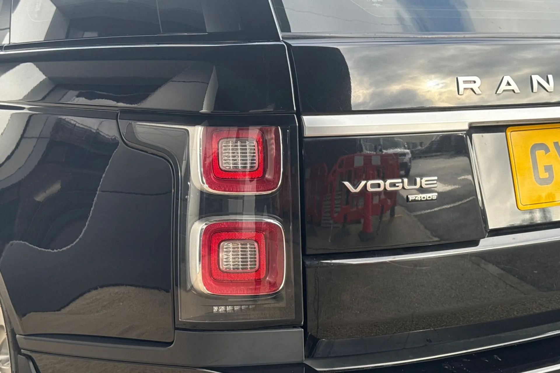 LAND ROVER RANGE ROVER thumbnail image number 43