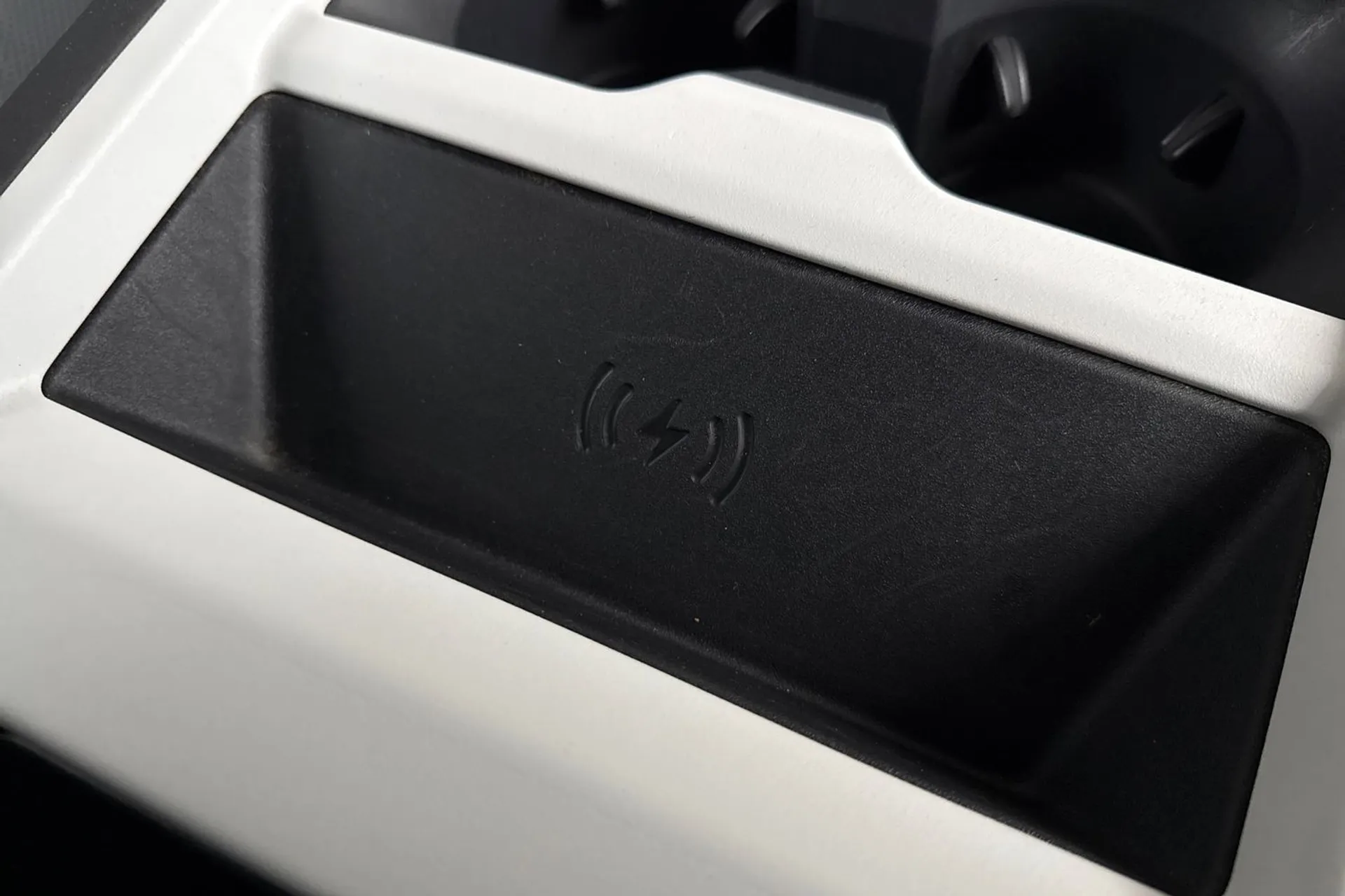 LAND ROVER DEFENDER thumbnail image number 38