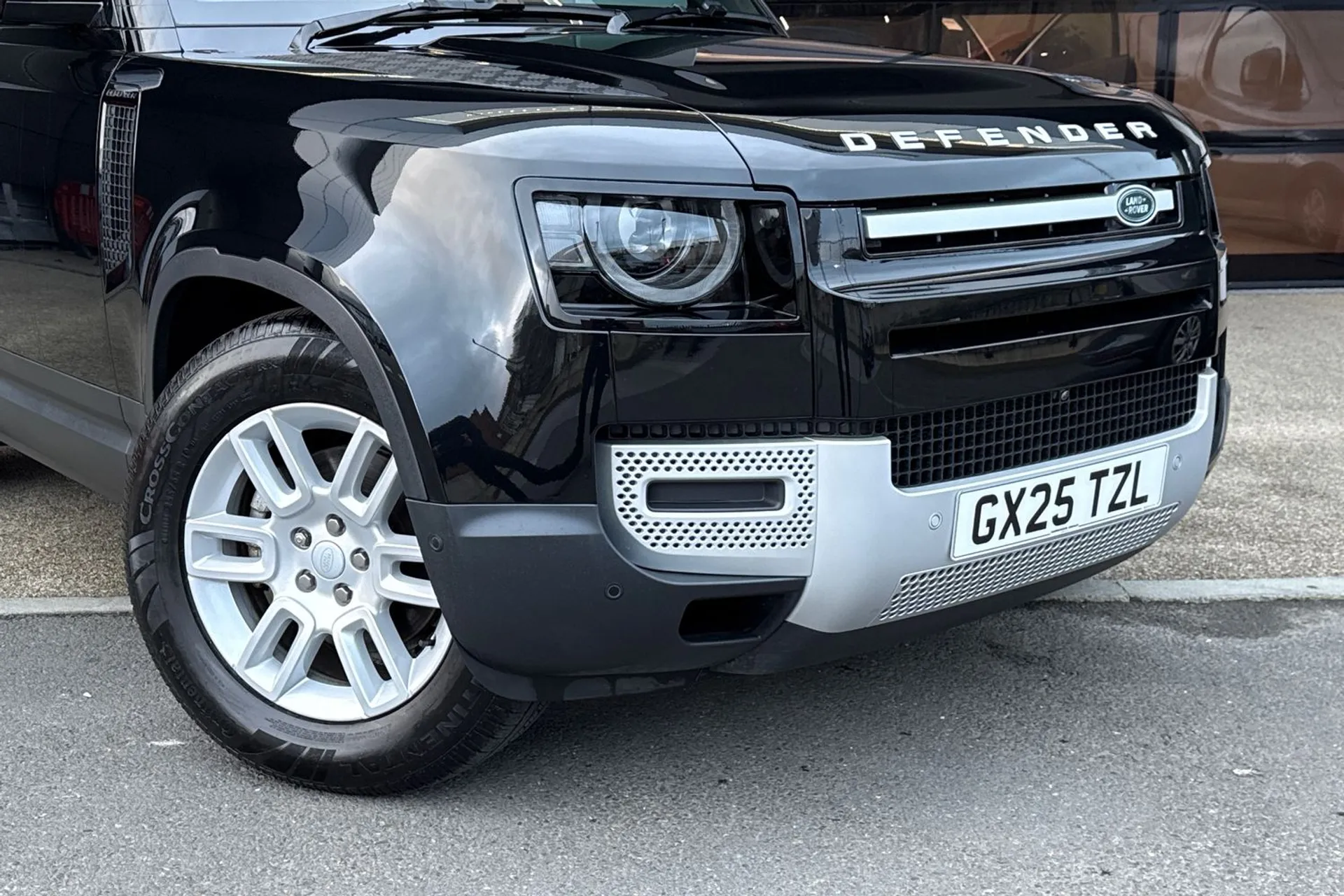 LAND ROVER DEFENDER thumbnail image number 16