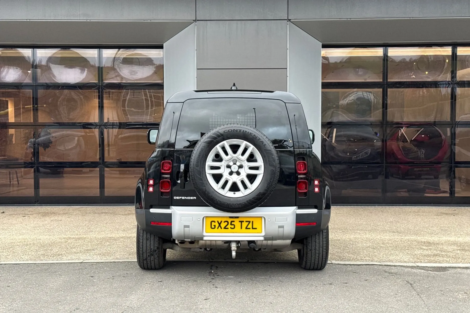 LAND ROVER DEFENDER thumbnail image number 7