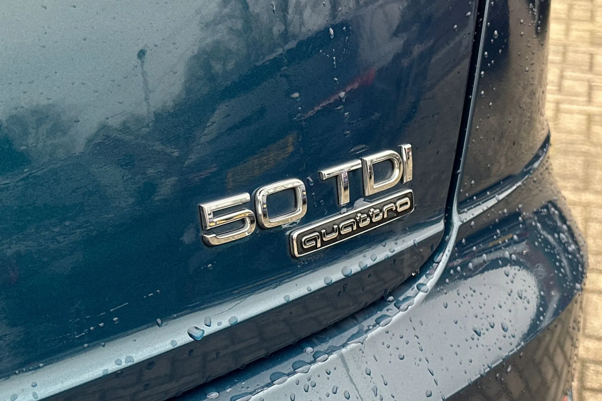Audi Q8 thumbnail image number 27