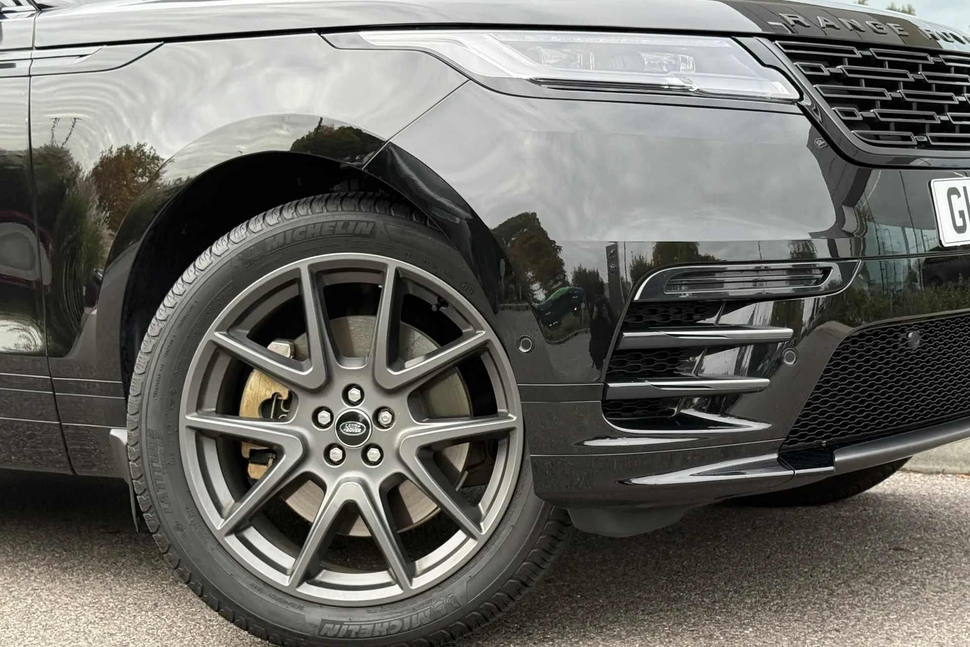 LAND ROVER RANGE ROVER VELAR thumbnail image number 10