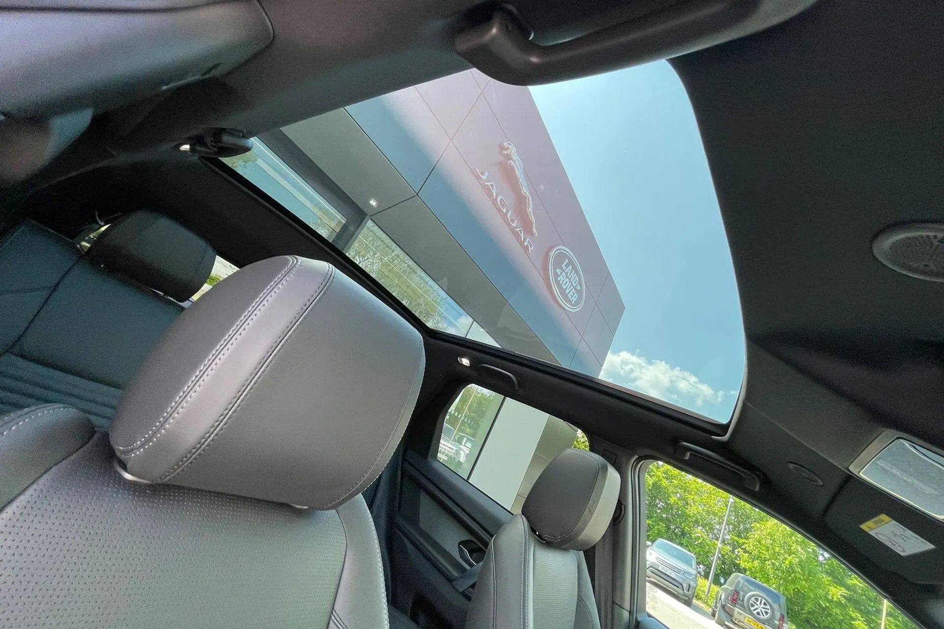 LAND ROVER DISCOVERY SPORT thumbnail image number 41