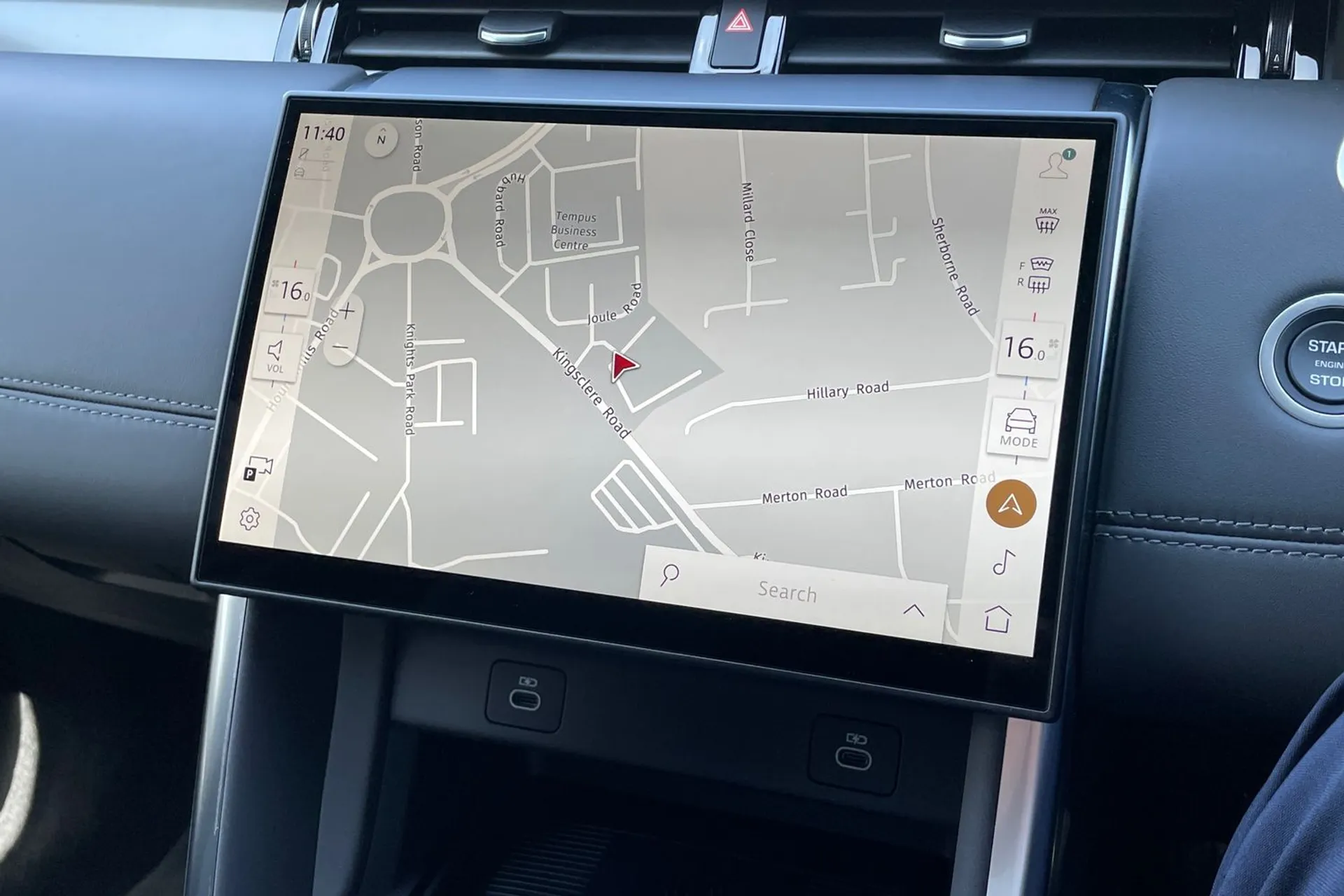 LAND ROVER DISCOVERY SPORT thumbnail image number 31