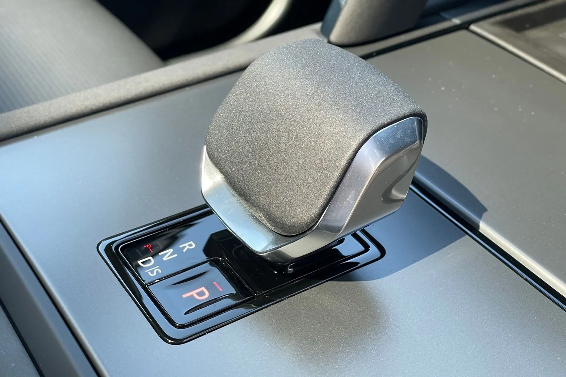 LAND ROVER DISCOVERY SPORT thumbnail image number 20
