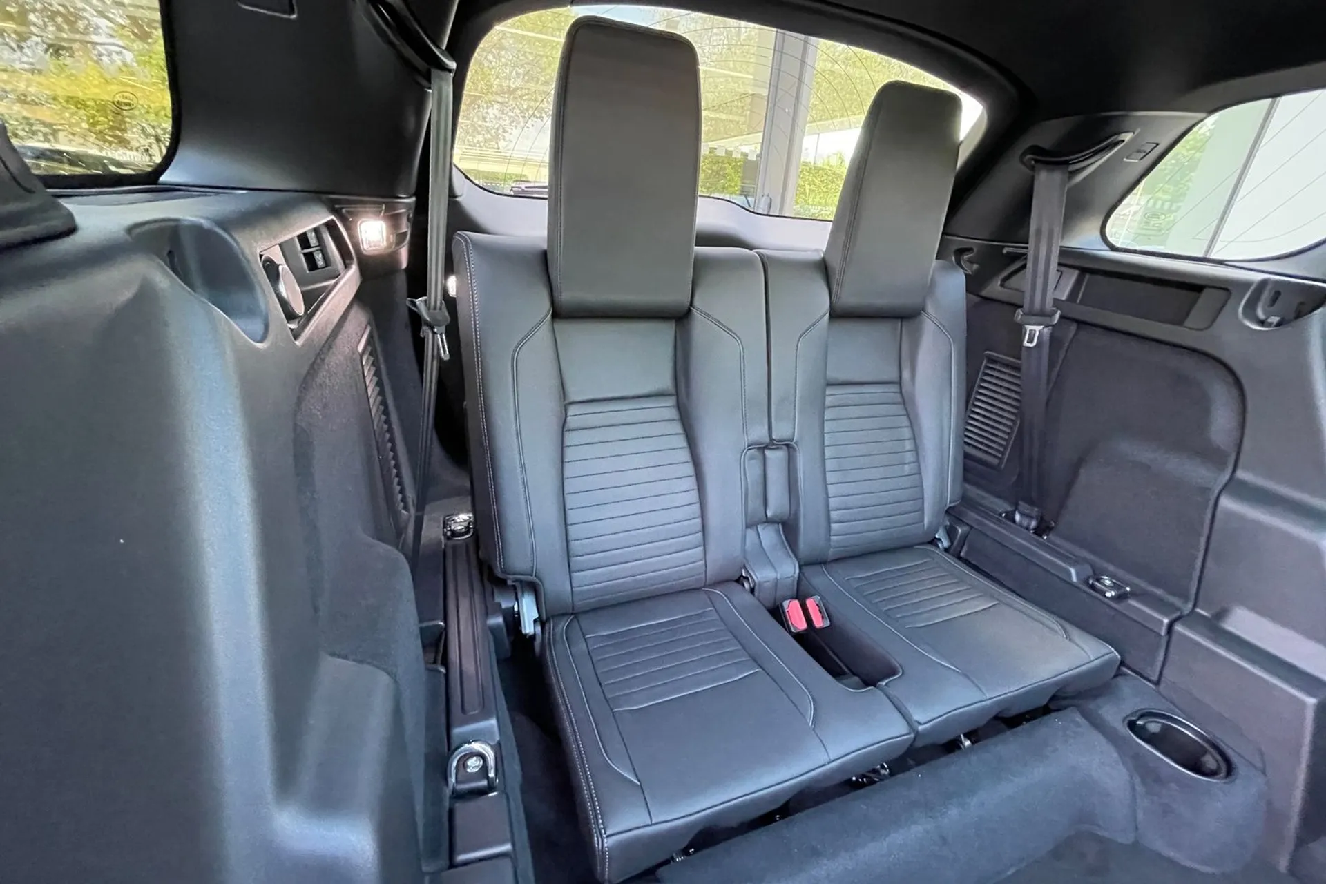 LAND ROVER DISCOVERY SPORT thumbnail image number 36