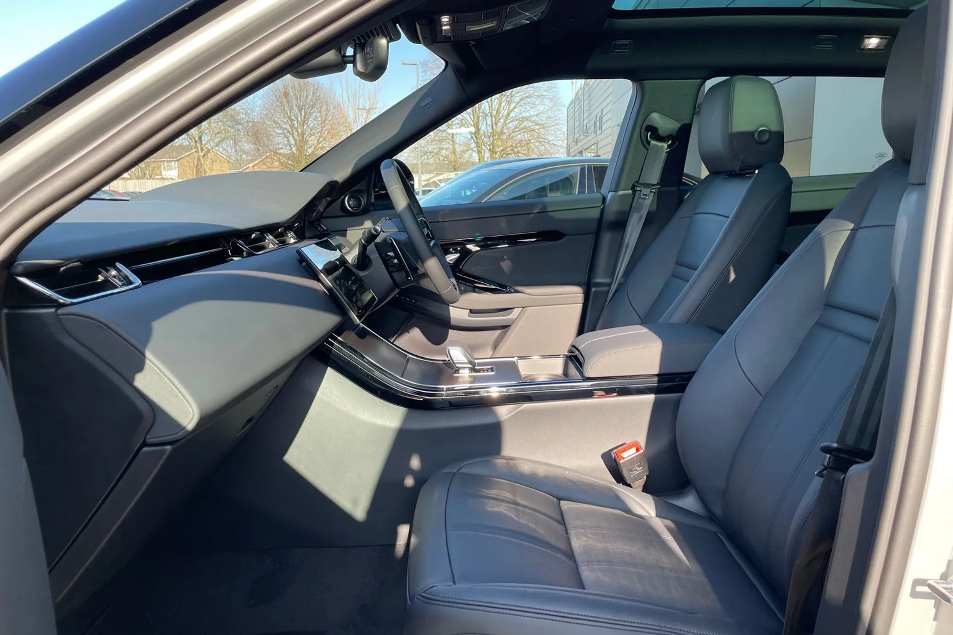 LAND ROVER RANGE ROVER EVOQUE thumbnail image number 10