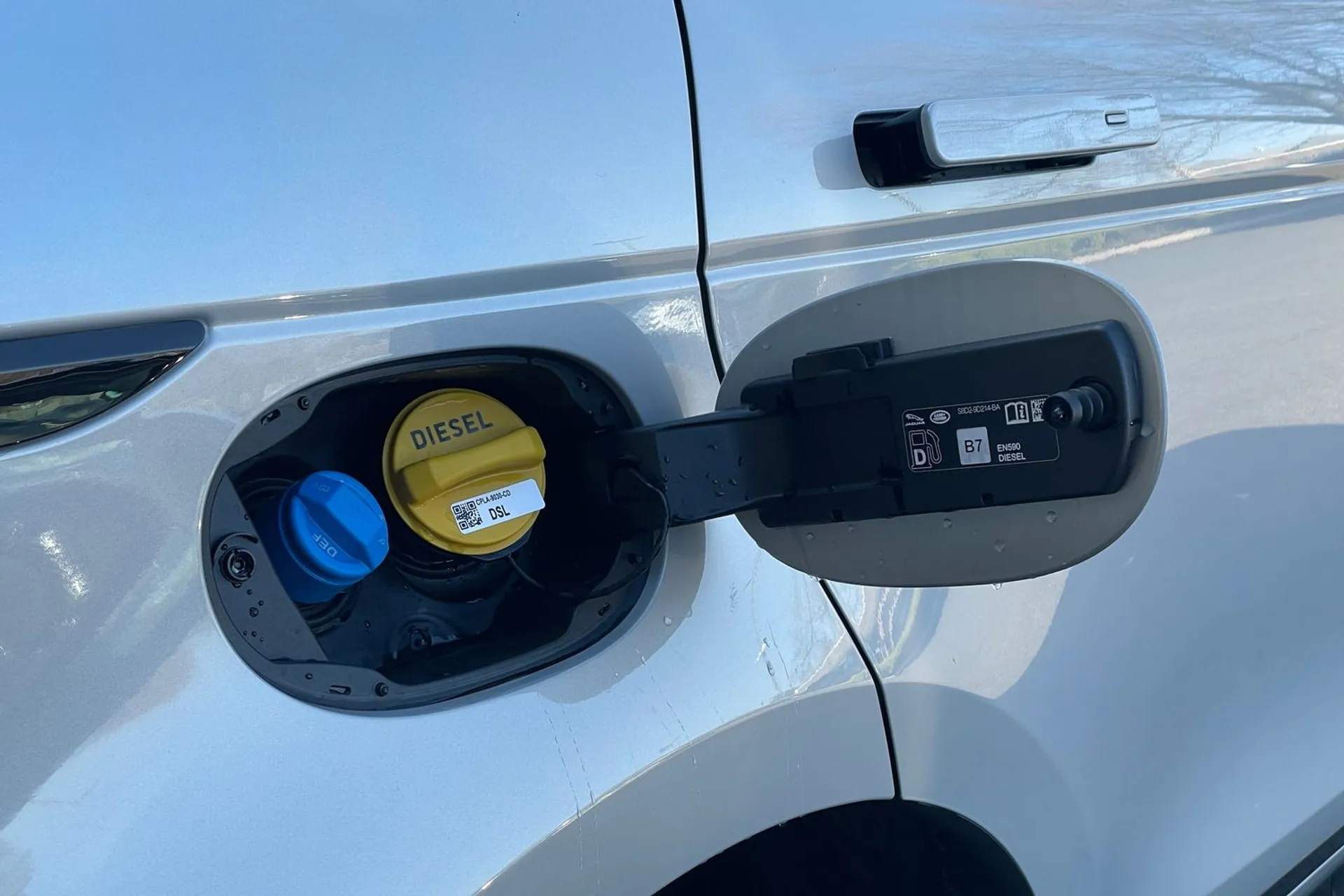 LAND ROVER RANGE ROVER EVOQUE thumbnail image number 42